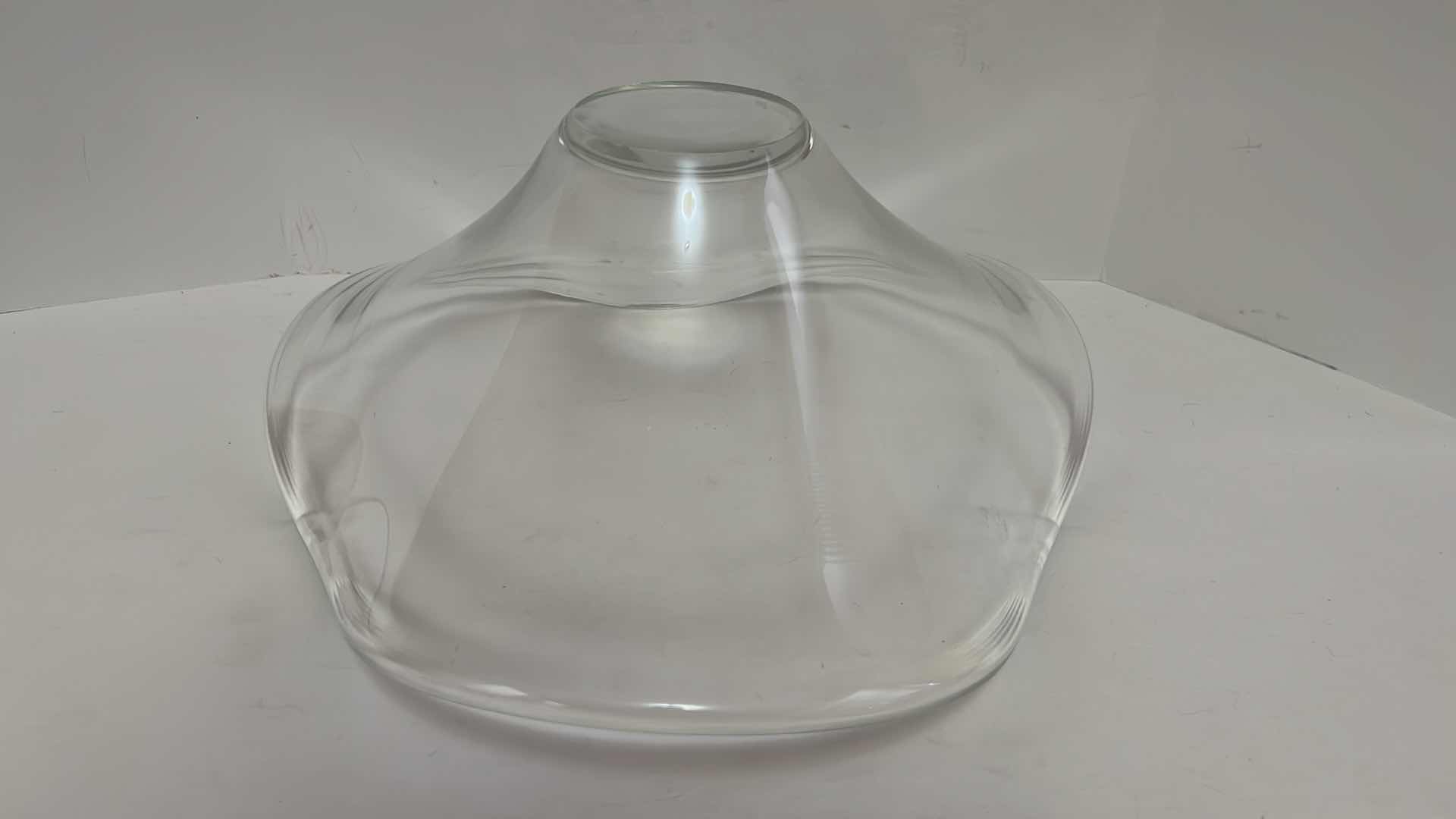 Photo 1 of CLEAR GLASS CENTERPIECE BOWL W RUFFLE RIM 15.5” X 15” H7”
