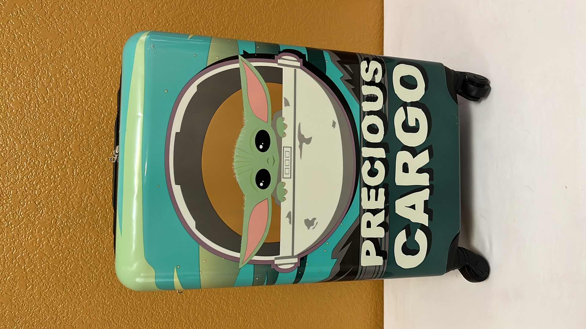 Photo 1 of DISNEY STAR WARS THE MANDALORIAN GROGU 21” HARDSIDE SPINNER SUITCASE