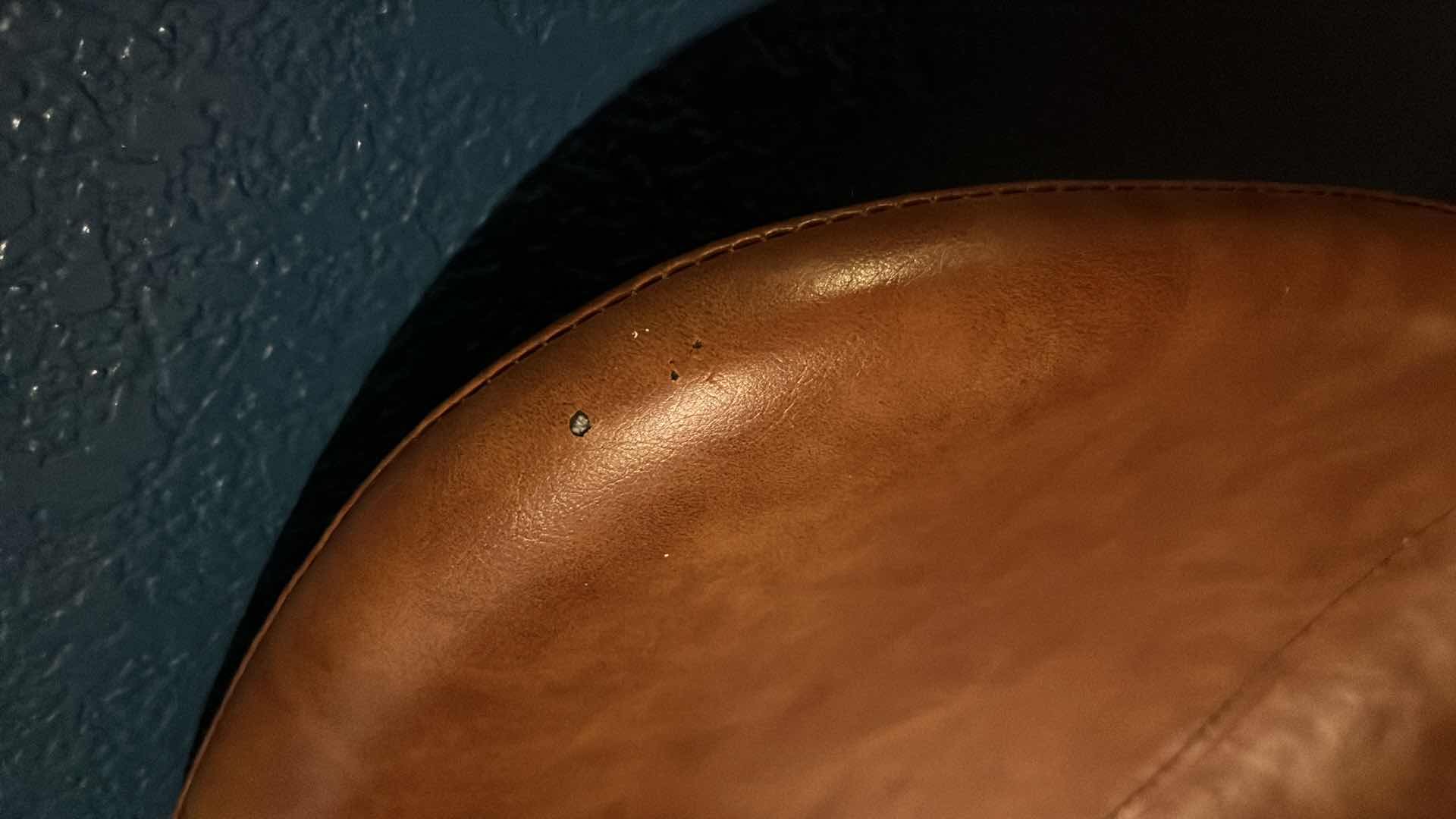 Photo 1 of AEON FURNITURE MAXINE SET OF 2 BAR STOOLS IN HONEY FINISH 14.25” X 16" H32" MODEL AE9013-COUNTER-HONEY