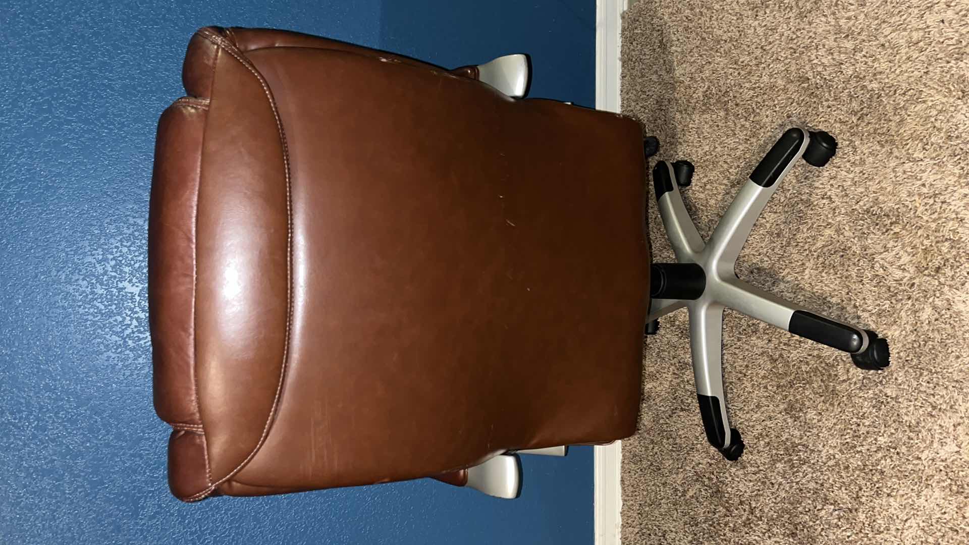 Photo 1 of EXECUTIVE HIGH-BACK ADJUSTABLE ROLLING OFFICE CHAIR