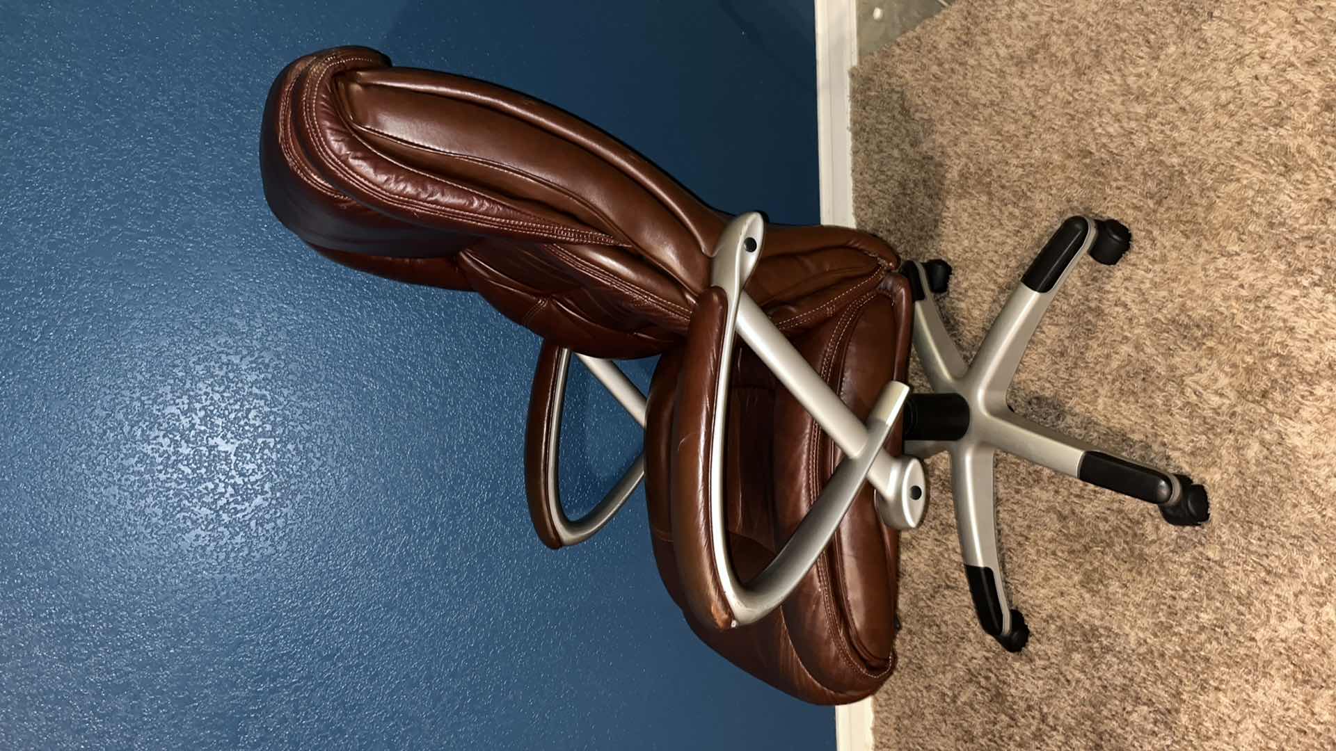 Photo 1 of EXECUTIVE HIGH-BACK ADJUSTABLE ROLLING OFFICE CHAIR