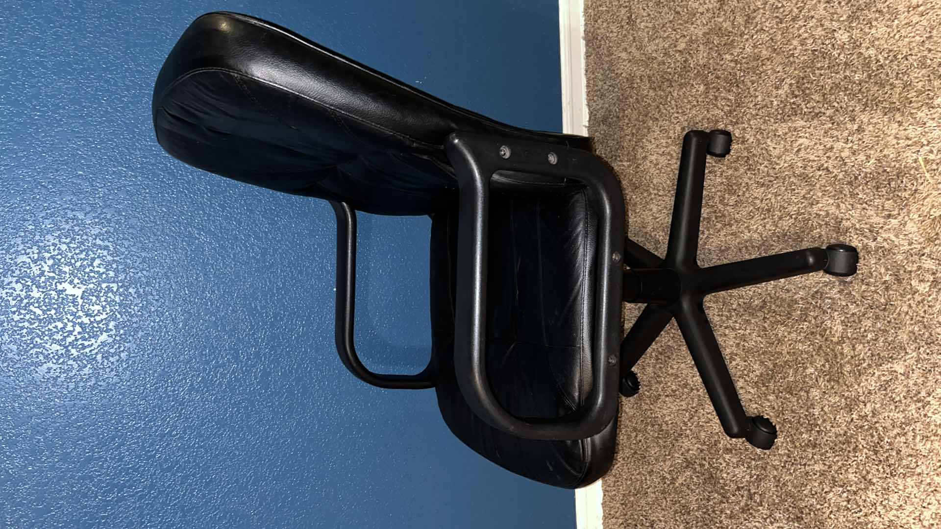 Photo 1 of ADJUSTABLE OFFICE CHAIR