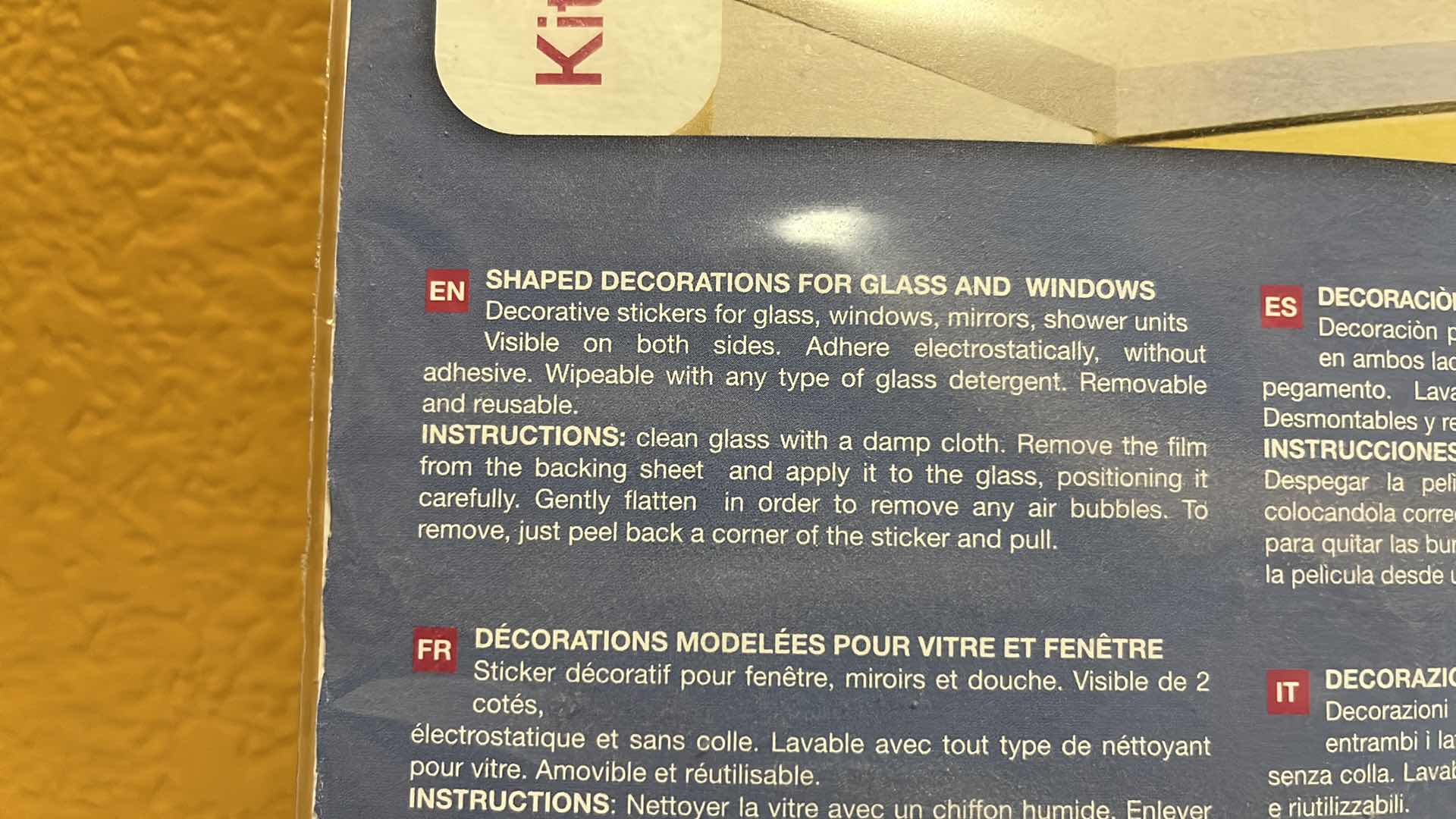 Photo 1 of NEW CREARREDA GIRAFFE ELECTROSTATIC REMOVABLE WINDOW DECOR 18.5” X 26.3”