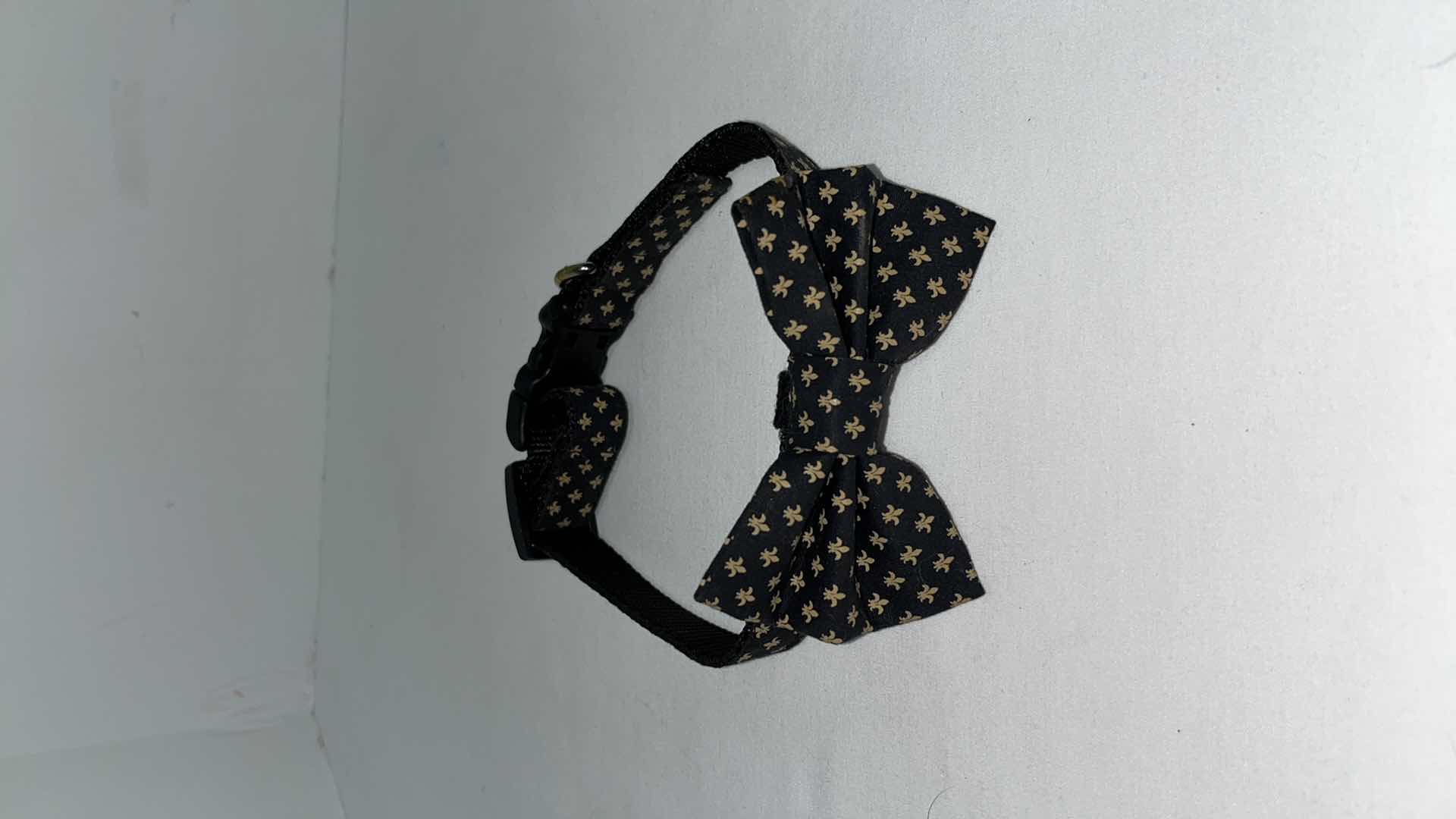 Photo 1 of DOG HARNESSES (4), COLLAR AND LEASH