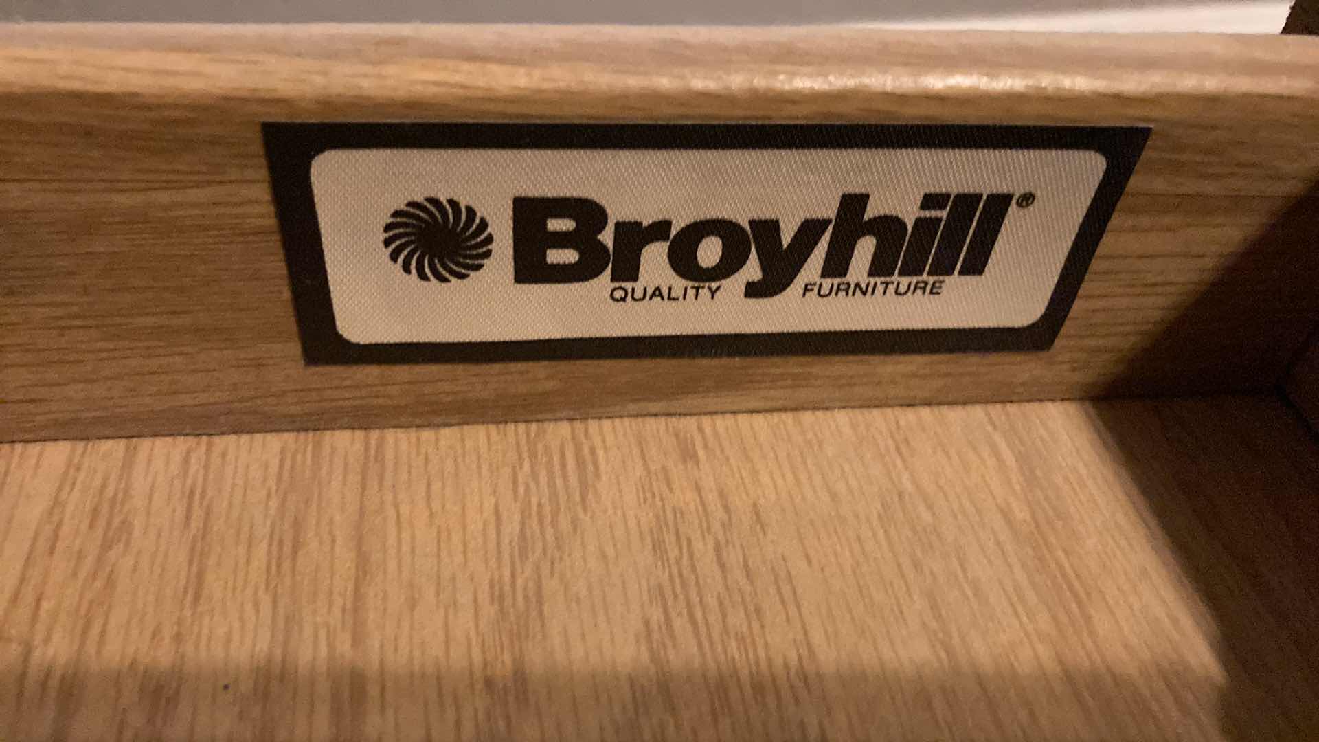 Photo 1 of BROYHILL SOLID OAK SIDE TABLE 24.5” X 27” H20”