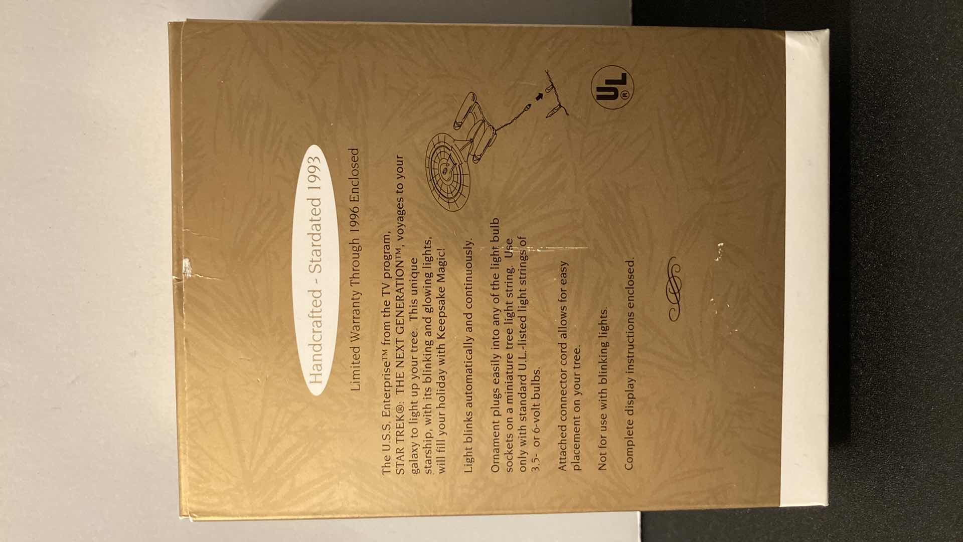 Photo 1 of NEW HALLMARK KEEPSAKE STAR TREK USS ENTERPRISE COLLECTORS SERIES ORNAMENT