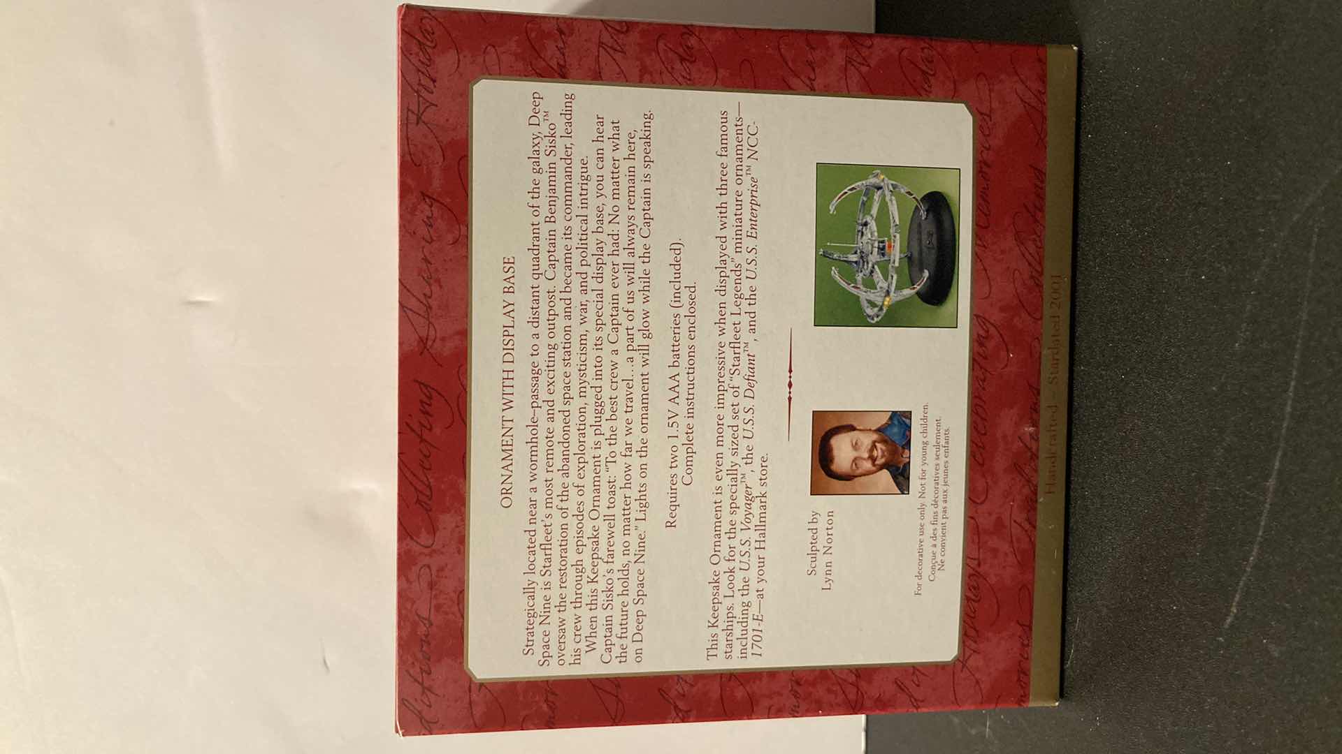 Photo 1 of NEW HALLMARK KEEPSAKE STAR TREK SPACE STATION COLLECTORS SERIES ORNAMENT