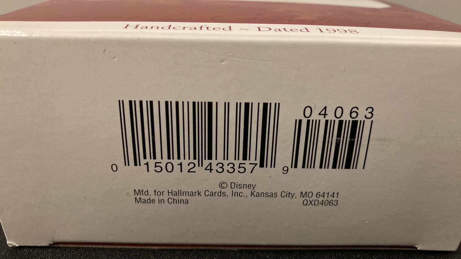 Photo 1 of NEW HALLMARK KEEPSAKE CRUELLA DE VIL UNFORGETTABLE VILLAINS ORNAMENT