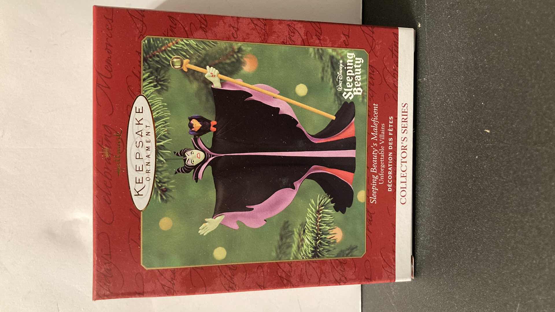Photo 1 of NEW HALLMARK KEEPSAKE SLEEPING BEAUTY’S MALEFICENT UNFORGETTABLE VILLAINS ORNAMENT