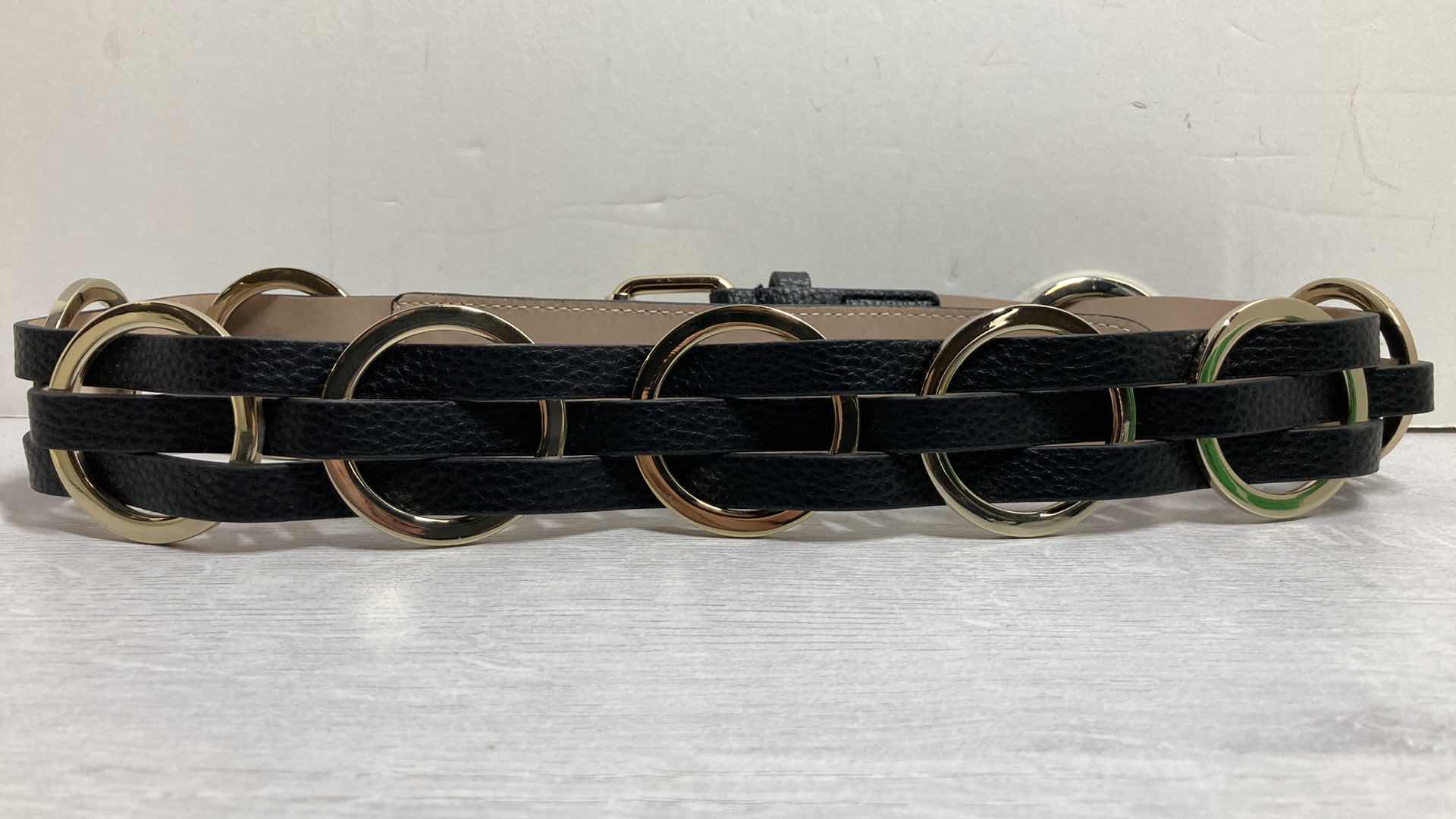 Photo 1 of BCBG MAXAZRIA TRI-STRAP GOLD FINISH RING BELT SIZE S 34”