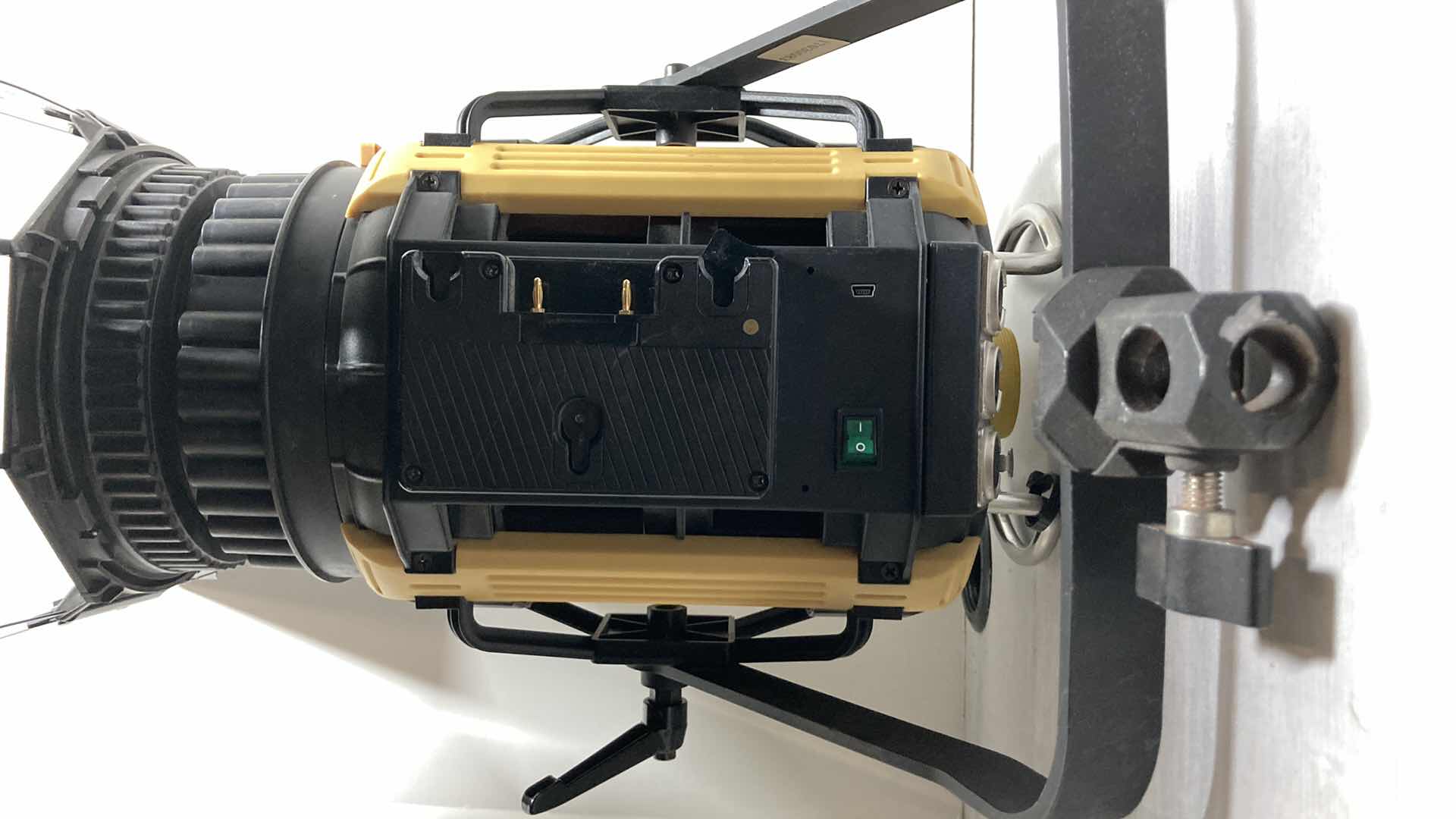 Photo 1 of IKAN SPOTLIGHT MODEL SB200