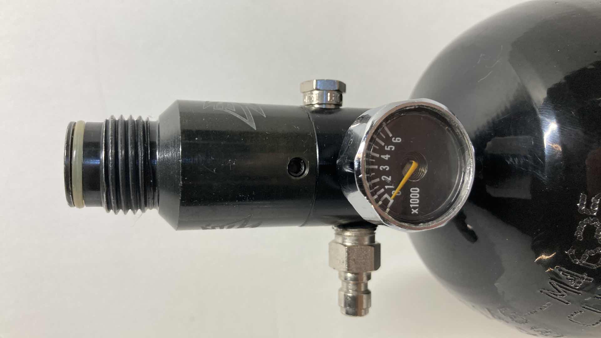 Photo 1 of DRAXXUS DXS AIR SYSTEMS PAINTBALL ALUMINUM NITRO TANK 3000PSI 48CU