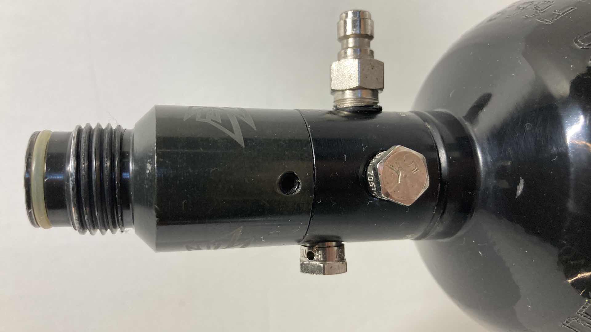 Photo 1 of DRAXXUS DXS AIR SYSTEMS PAINTBALL ALUMINUM NITRO TANK 3000PSI 48CU