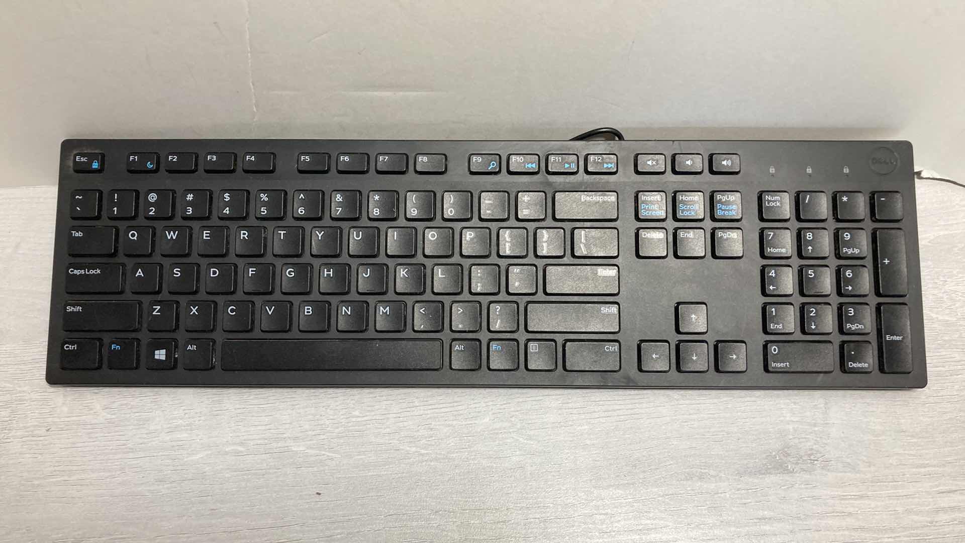 Photo 4 of RAZER CYNOSA V2 CORDED KEYBOARD MODEL RZ03-0304 & DELL CORDED KEYBOARD MODEL