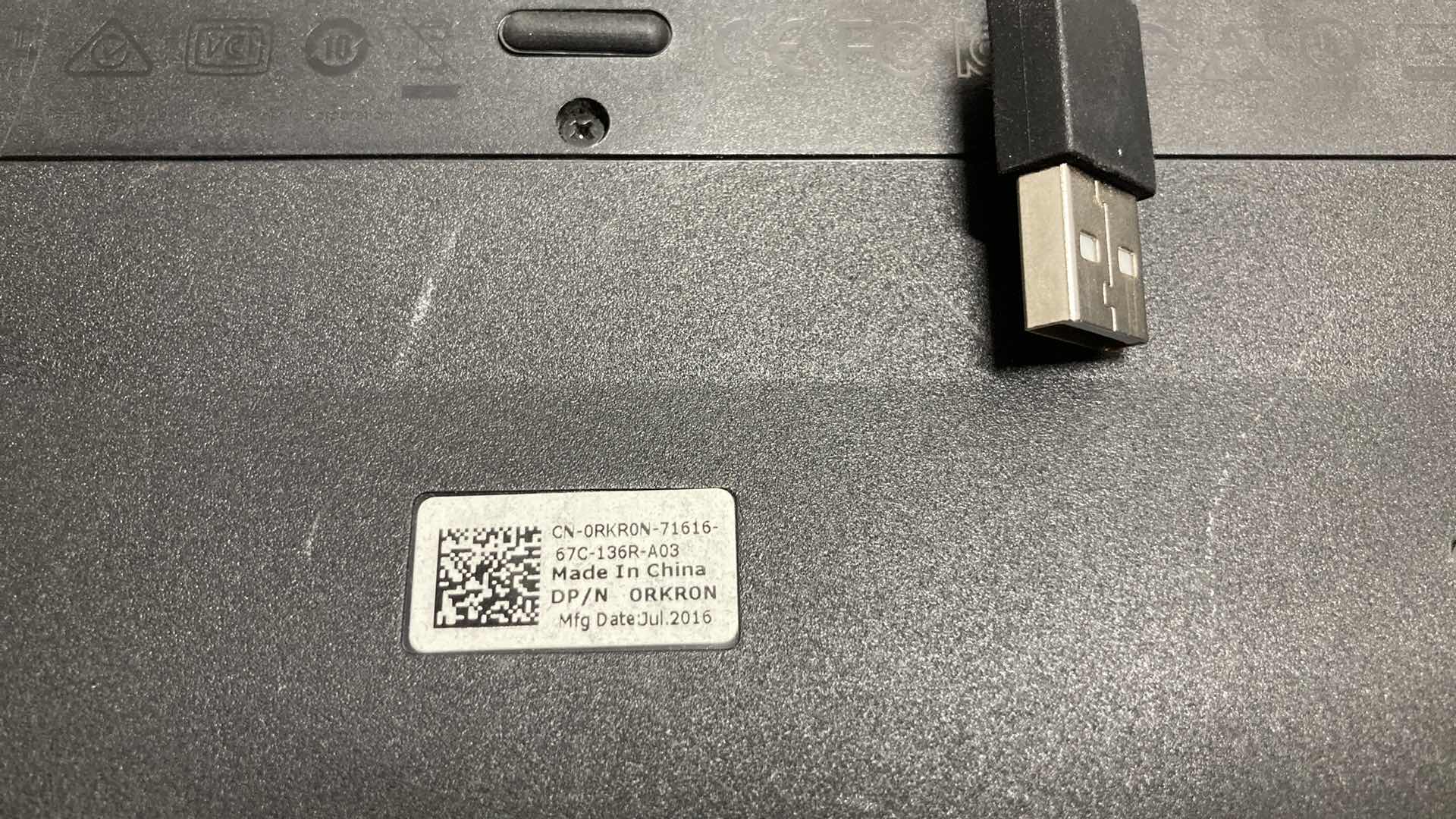 Photo 5 of RAZER CYNOSA V2 CORDED KEYBOARD MODEL RZ03-0304 & DELL CORDED KEYBOARD MODEL