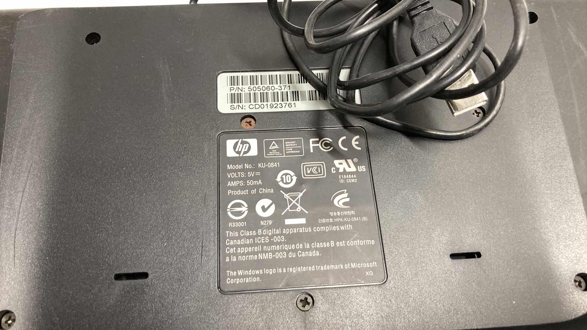 Photo 1 of CHERRY CORDED KEYBOARD MODEL G230 & HP CORDED KEYBOARD MODEL KU-0841