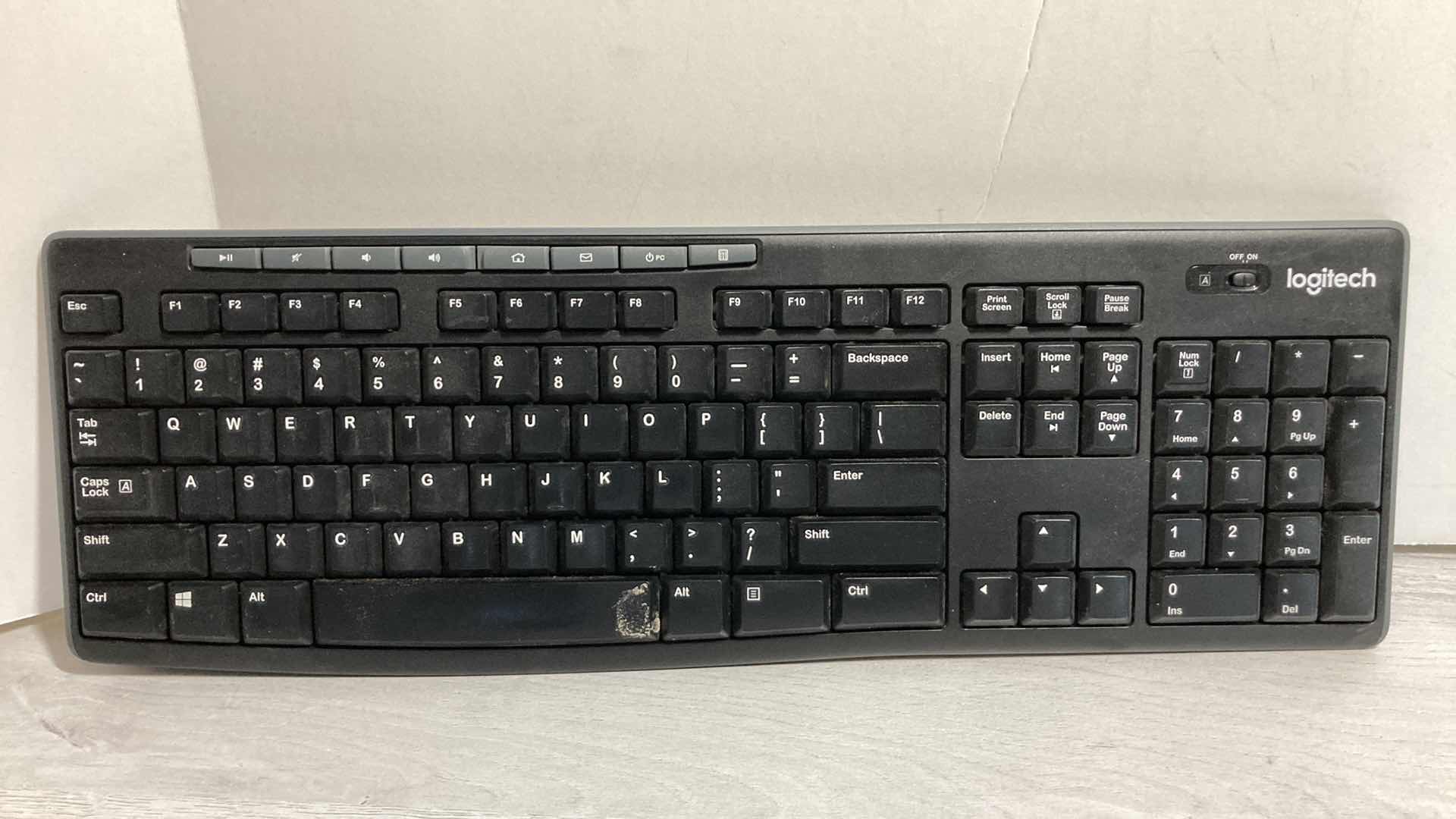 Photo 1 of CORDLESS COMPUTER KEYBOARDS (4)