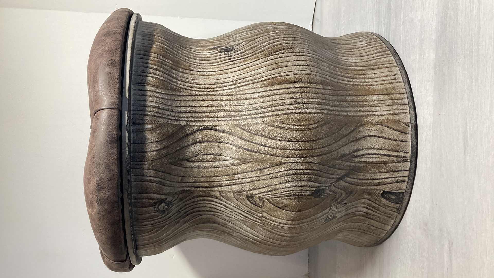 Photo 1 of RUSTIC WOOD OTTMAN W STORAGE