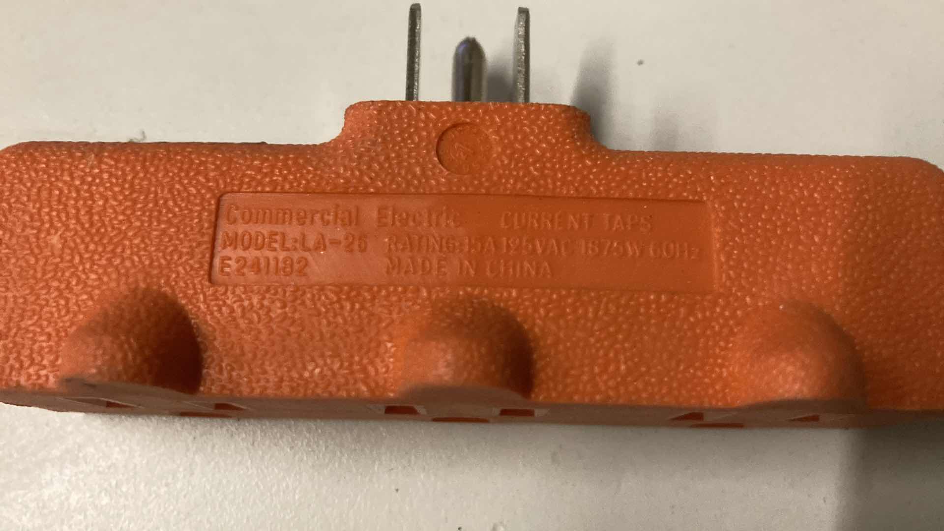 Photo 1 of COMMERCIAL ELECTRIC HEAVY-DUTY GROUNDED TRIPLE TAP CORD ADAPTER MODEL LA-26 (7)