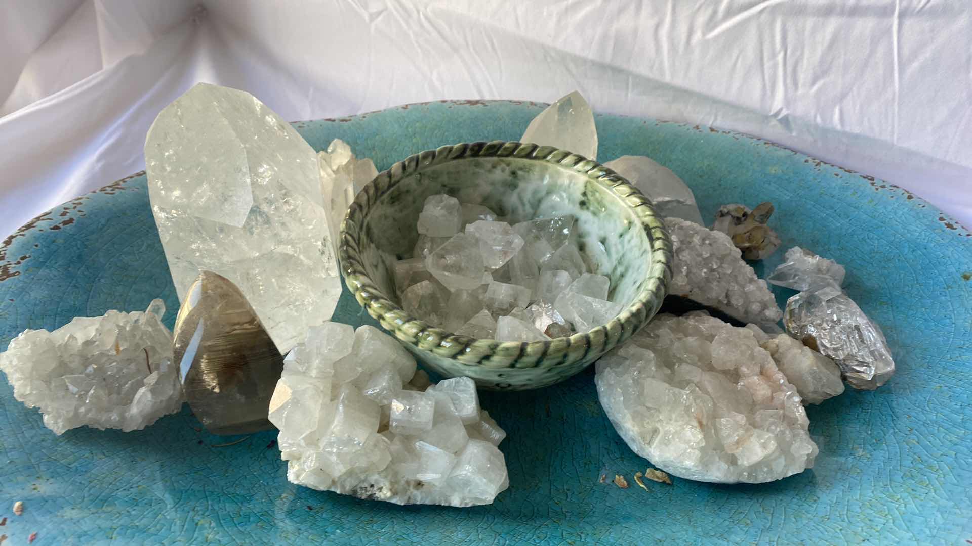 Photo 1 of VARIETY OF CLEAR QUARTZ CRYSTALS
