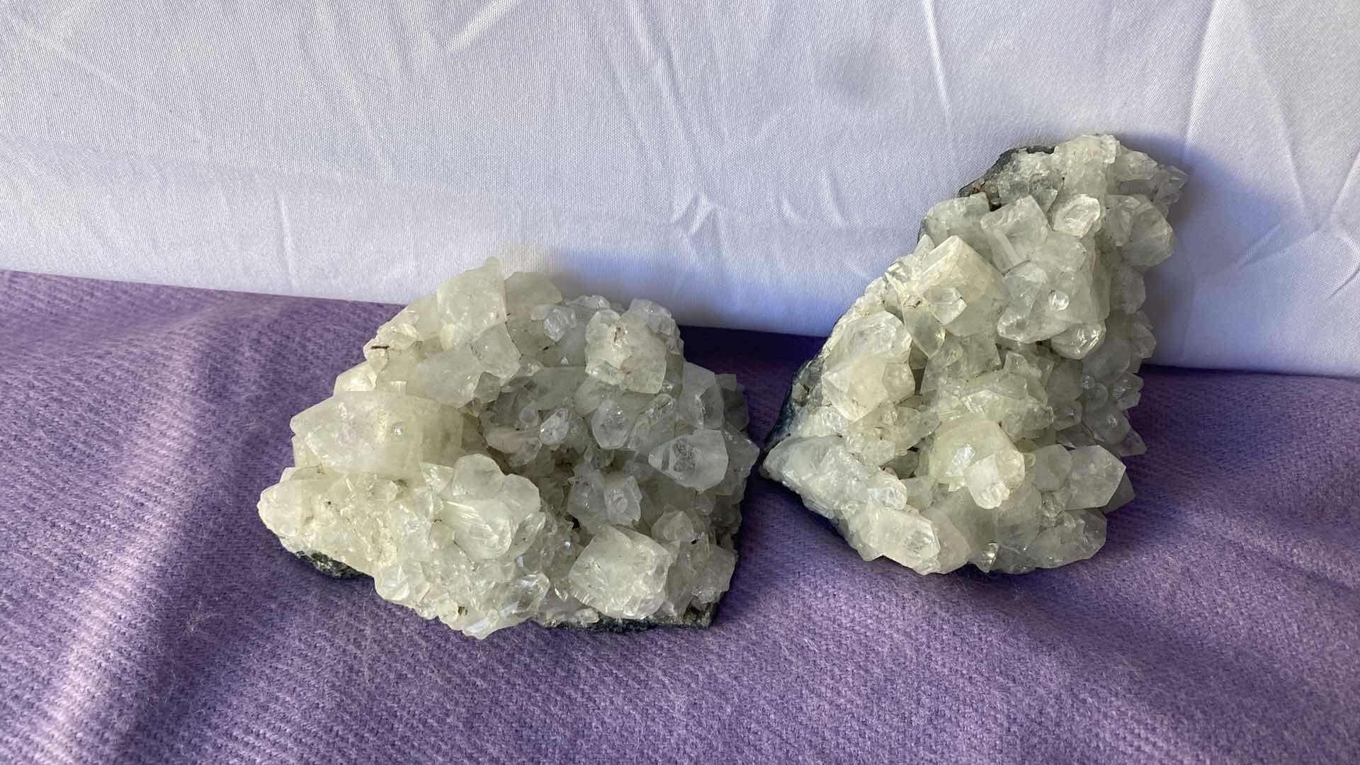 Photo 1 of DATOLITE STONES