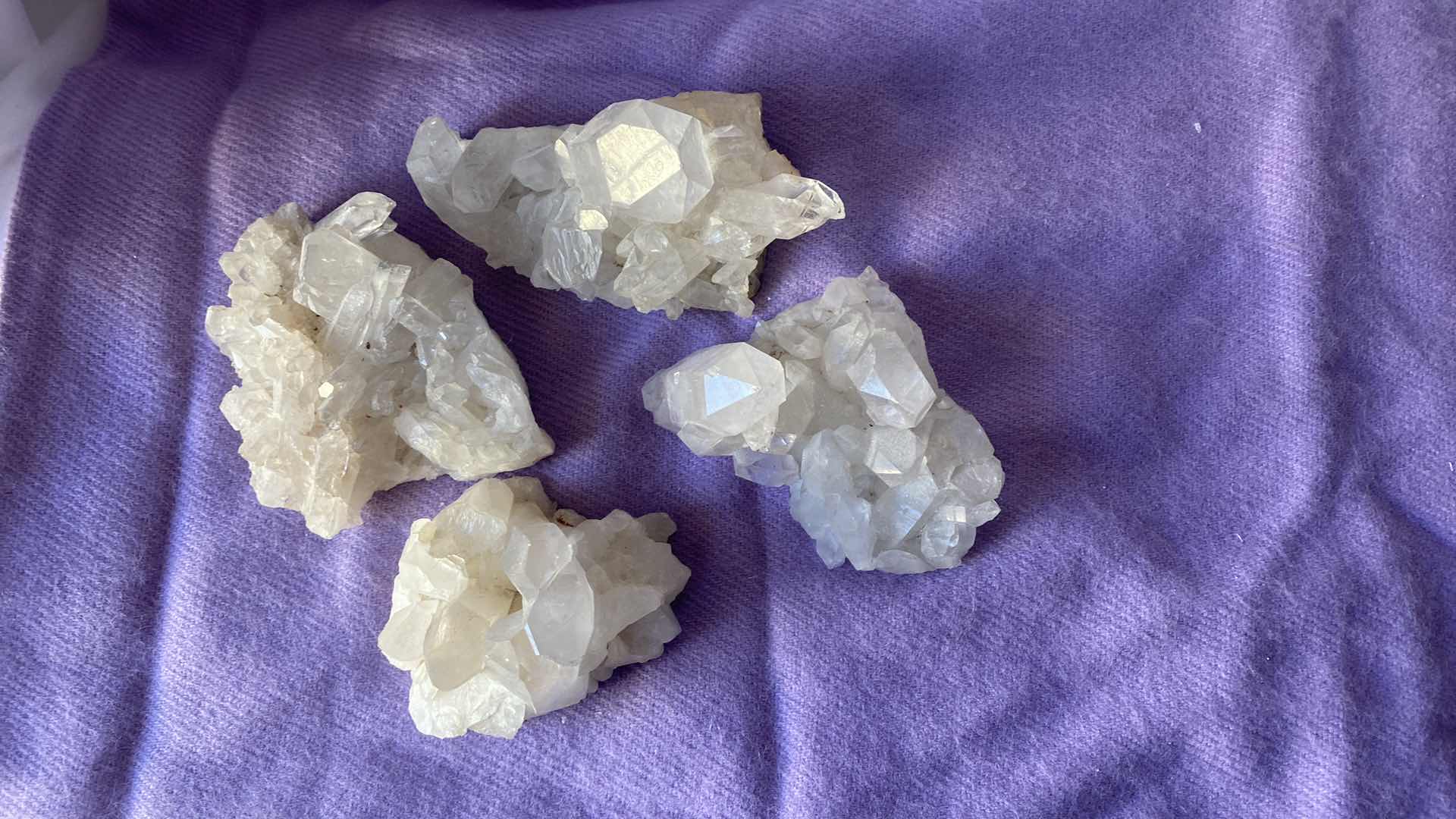 Photo 3 of CLEAR QUARTZ CLUSTERS
