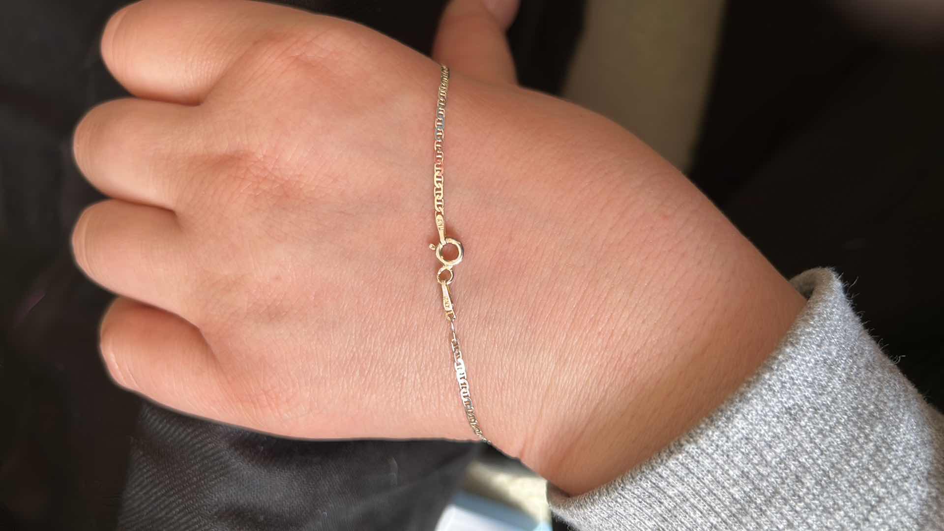 Photo 1 of STERLING SILVER CHAIN WITH SILVER TONE PENDANT