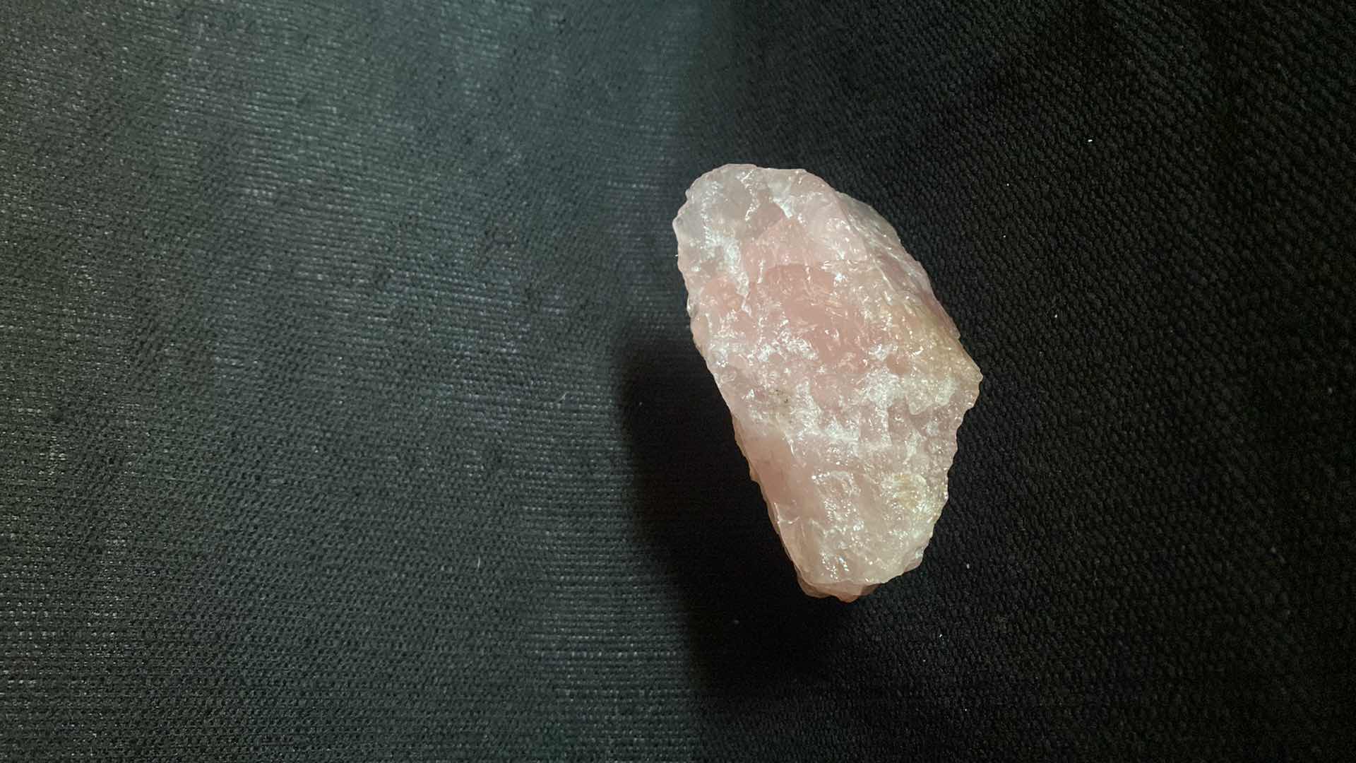 Photo 1 of ROSE QUARTZ STONE