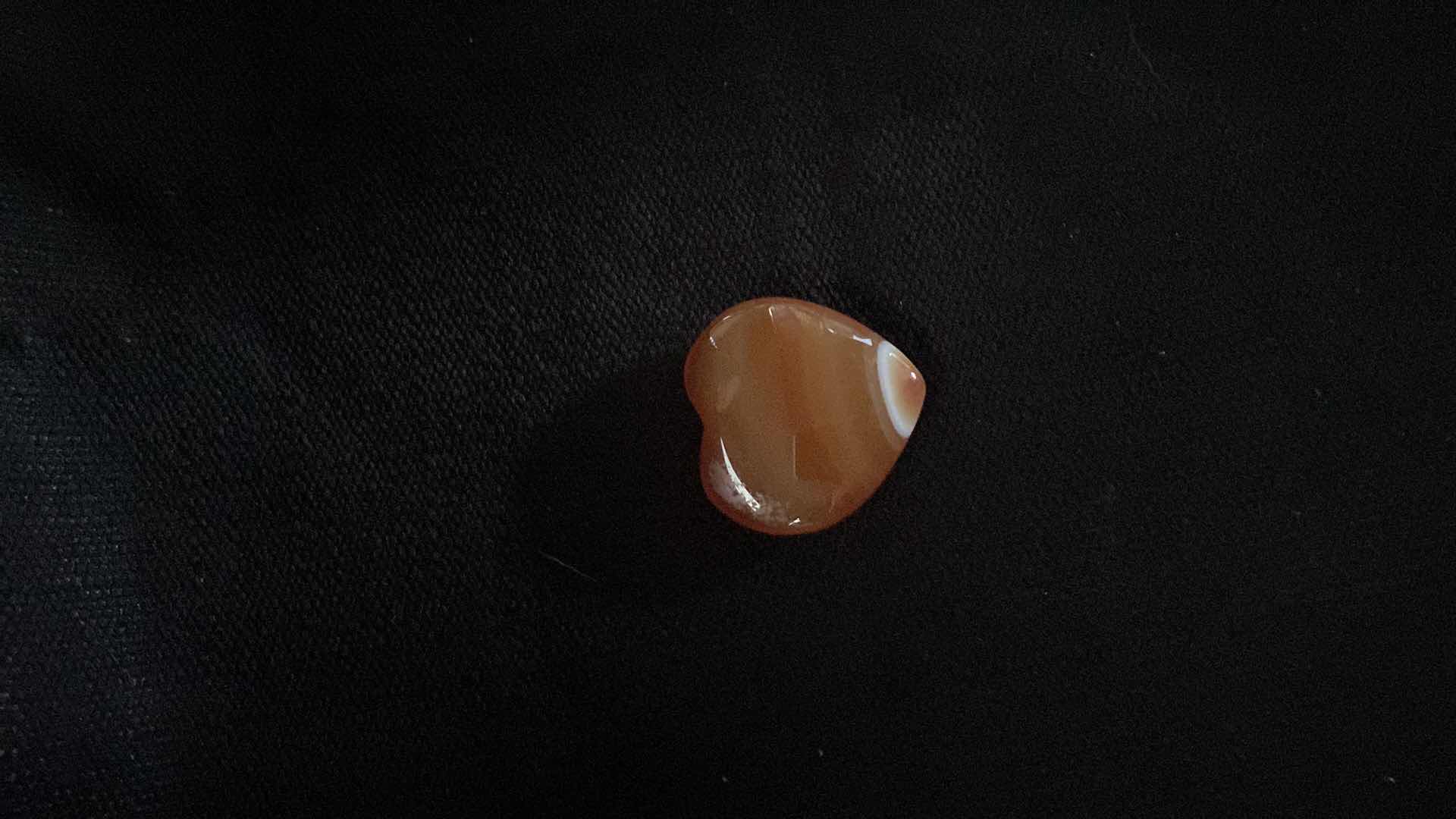 Photo 1 of CARNELIAN AGATE STONE
HEART SHAPED