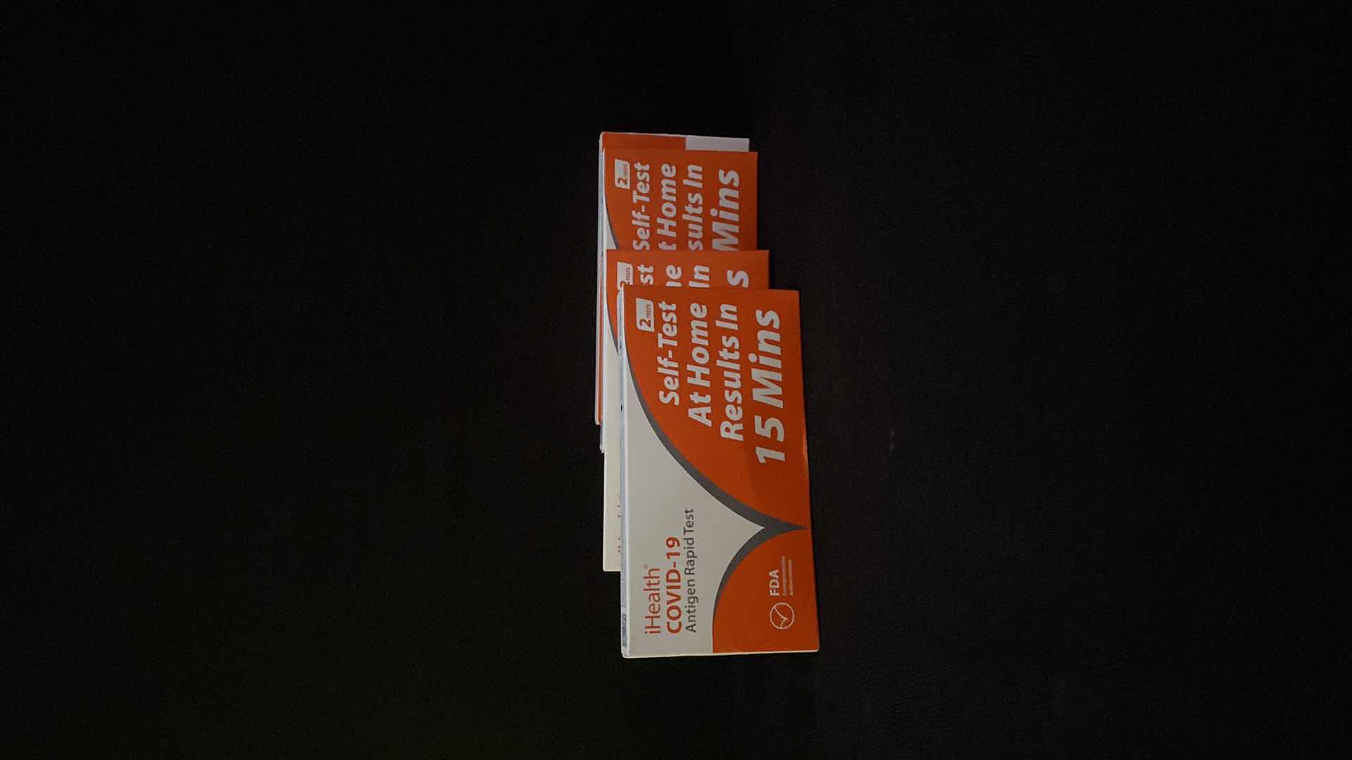 Photo 1 of IHEALTH COVID 19 ANTIGEN RAPID TEST
15 MINS