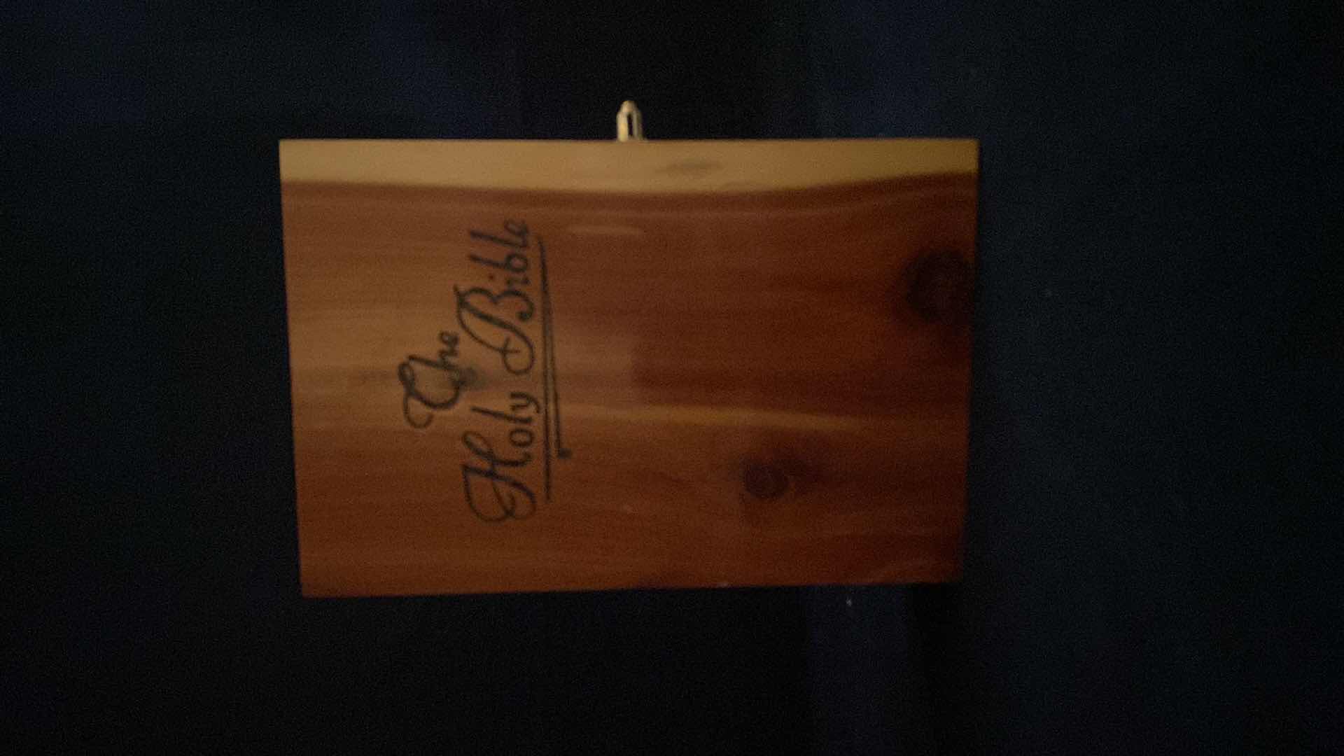 Photo 1 of VINTAGE CEDAR BIBLE BOX BIBLE STORAGE BOX WITH BIBLE