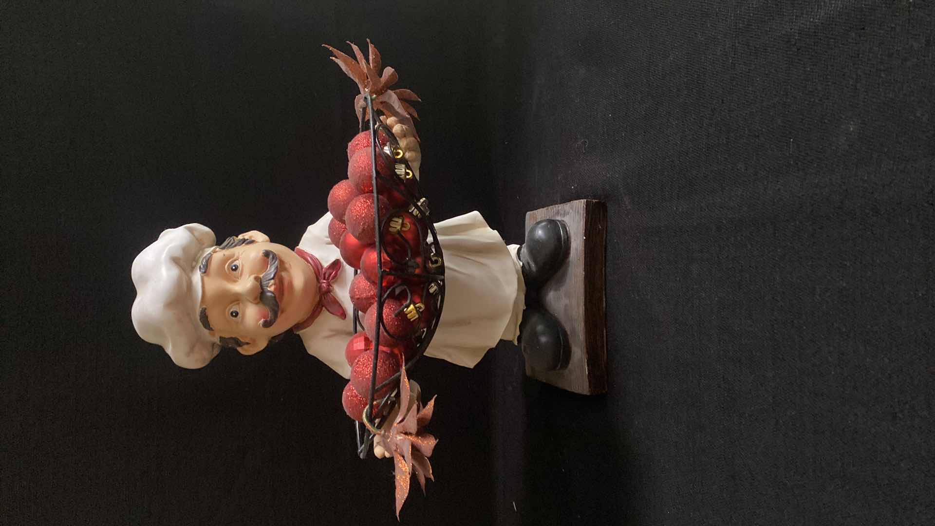 Photo 1 of BISTRO CHEF DECOR