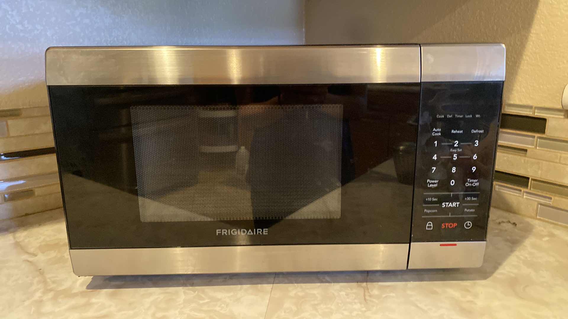 Photo 1 of FRIGIDAIRE COUNTERTOP MICROWAVE
