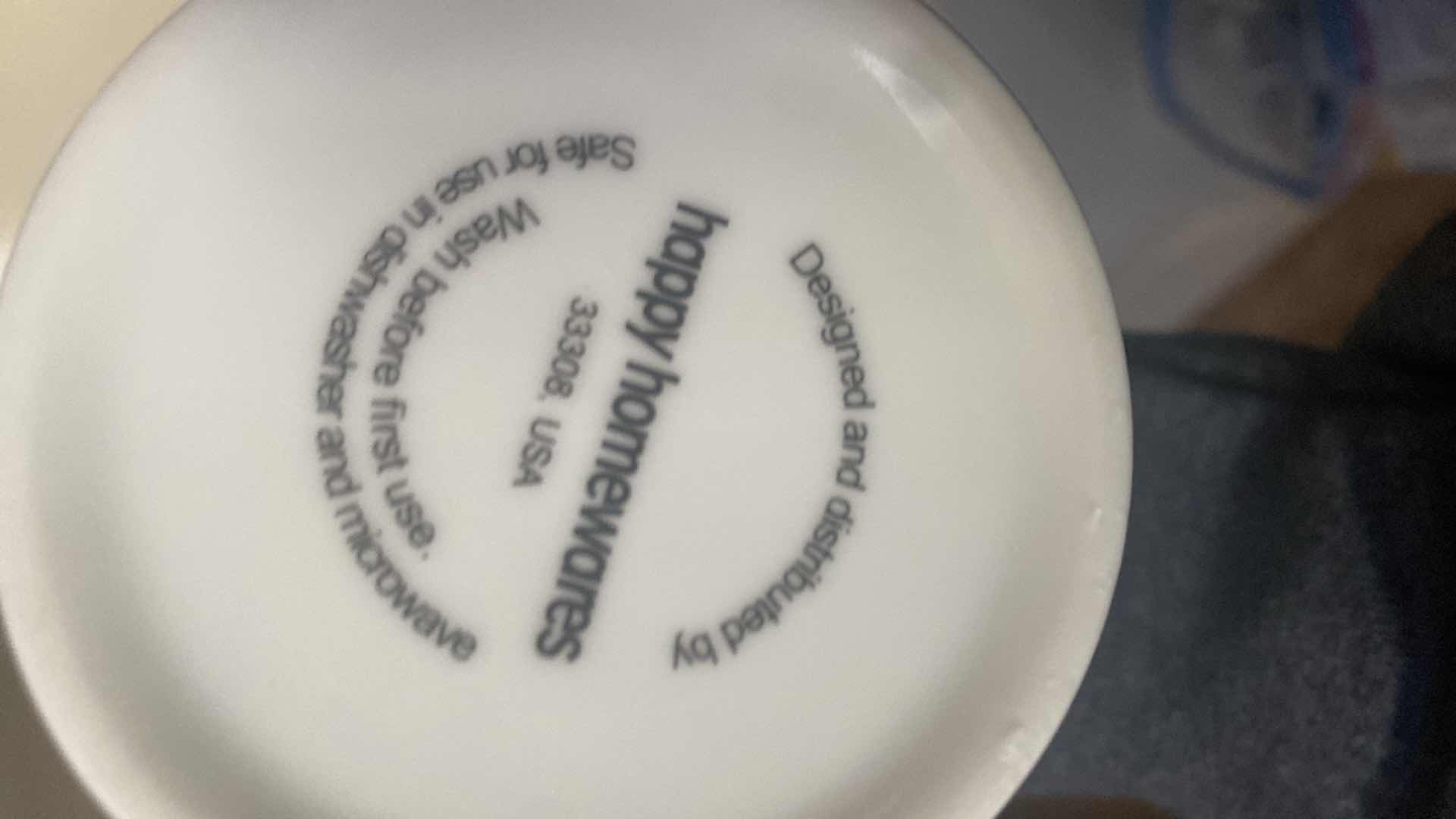 Photo 4 of “MR. RIGHT AND MRS. ALWAYS RIGHT” HAPPY HOMEWARE MUG SET