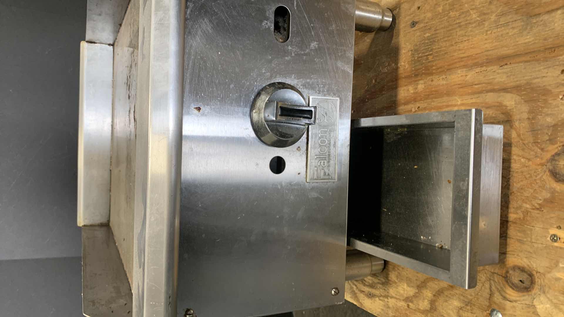 Photo 4 of FALCON EQUIPMENT GAS FLAT TOP