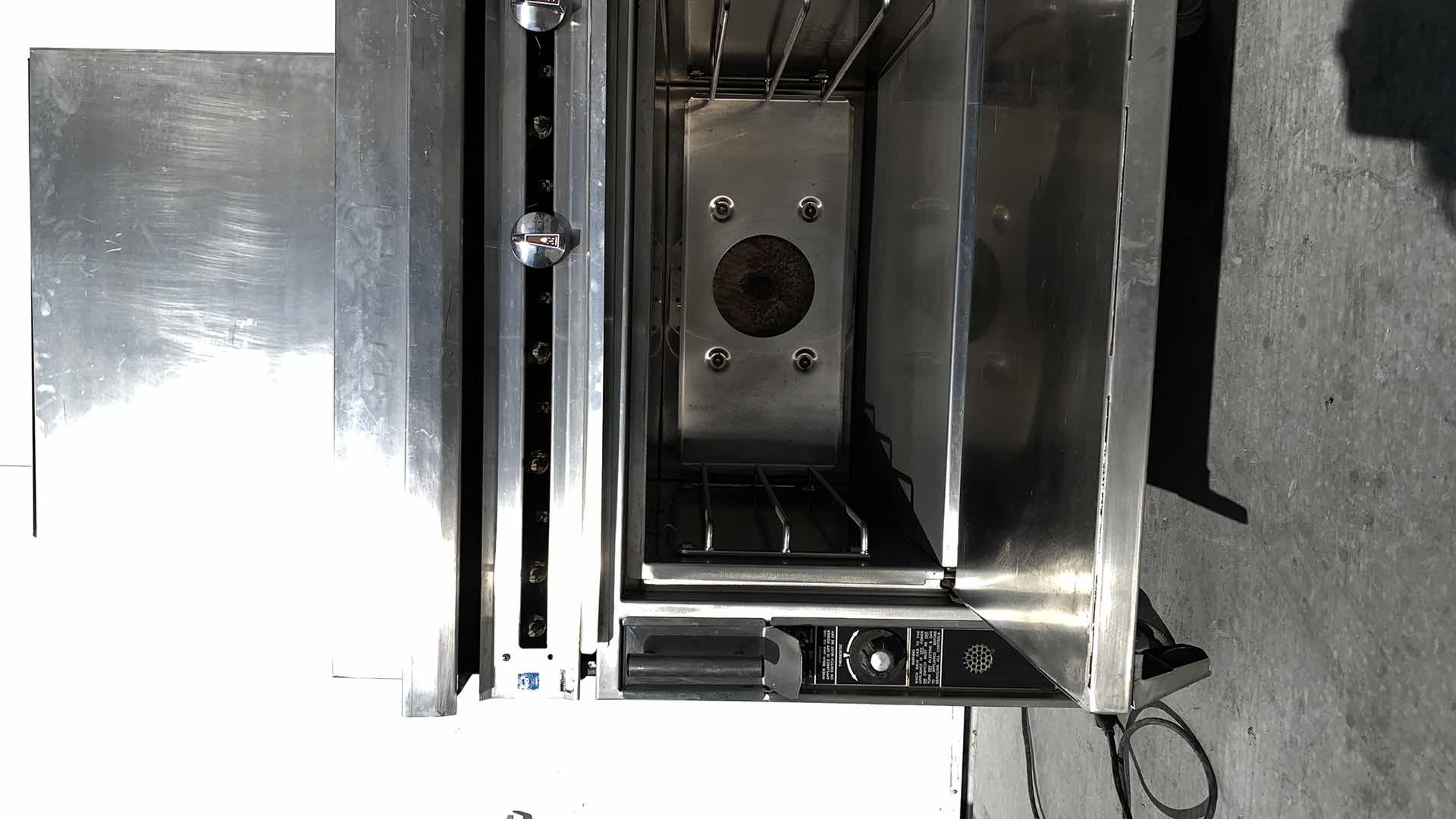 Photo 4 of JADE RANGE ELECTRIC OVEN WITH GRILL TOP