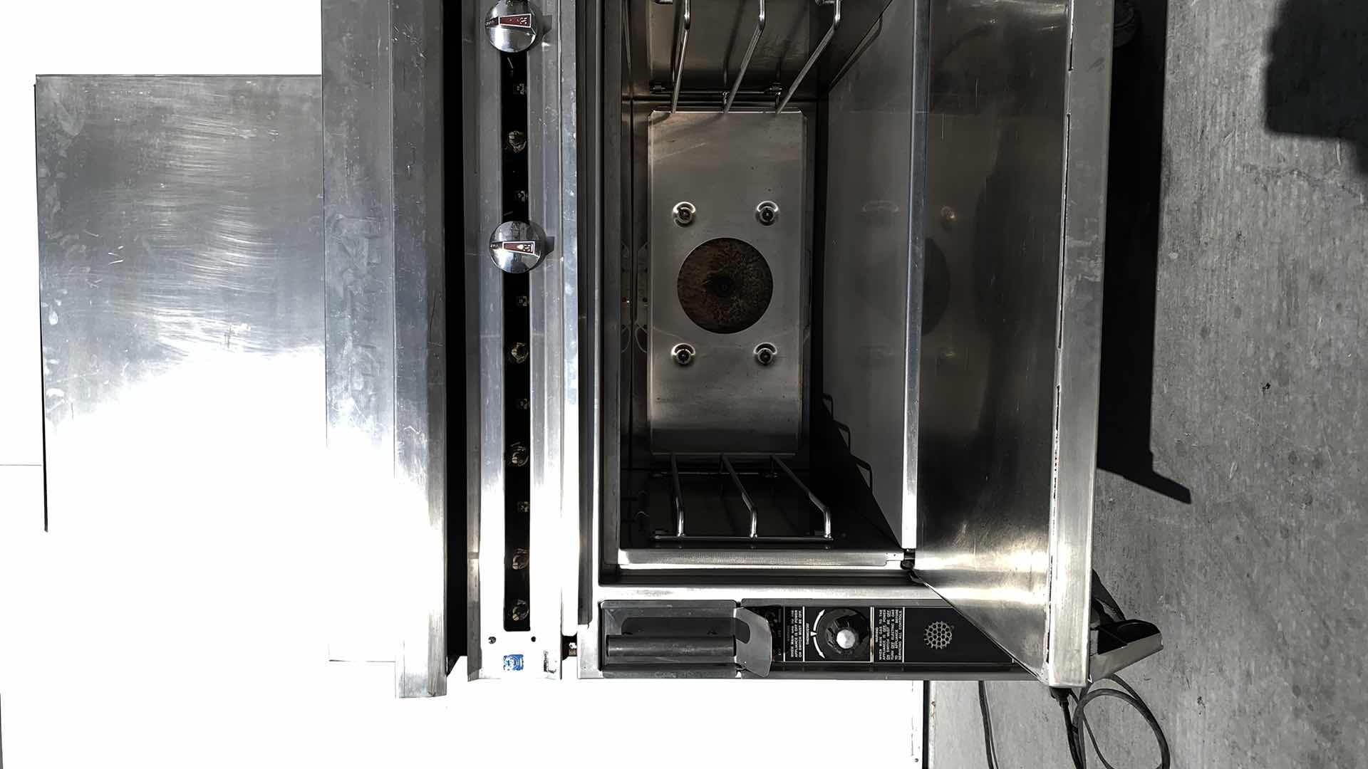 Photo 3 of JADE RANGE ELECTRIC OVEN WITH GRILL TOP