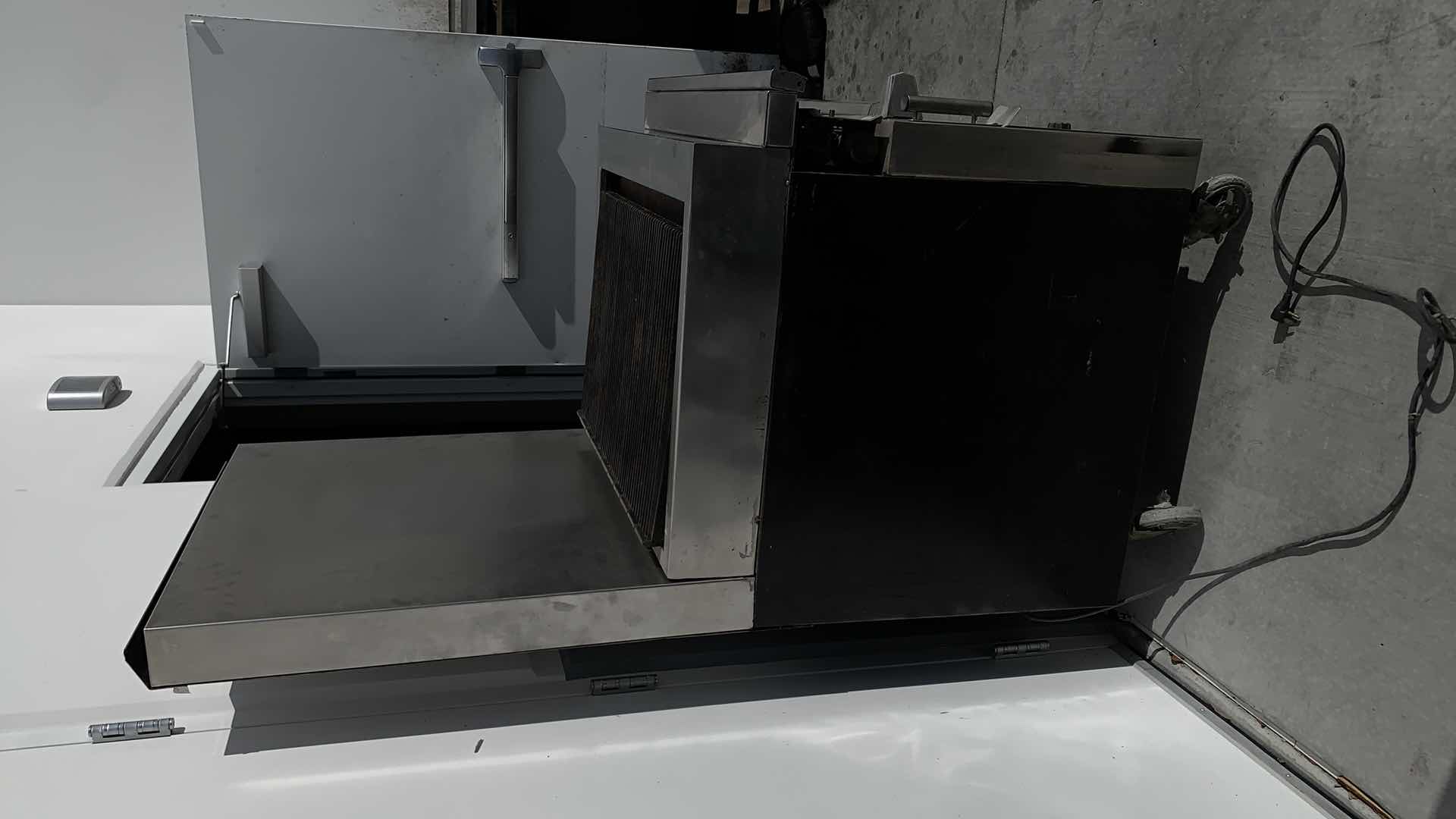 Photo 5 of JADE RANGE ELECTRIC OVEN WITH GRILL TOP