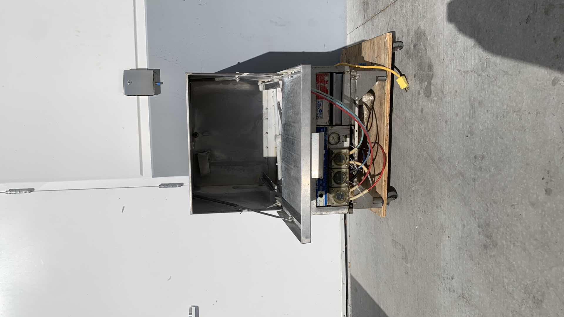 Photo 1 of KNIGHT DISH MACHINE MODEL NO KLE 150GT