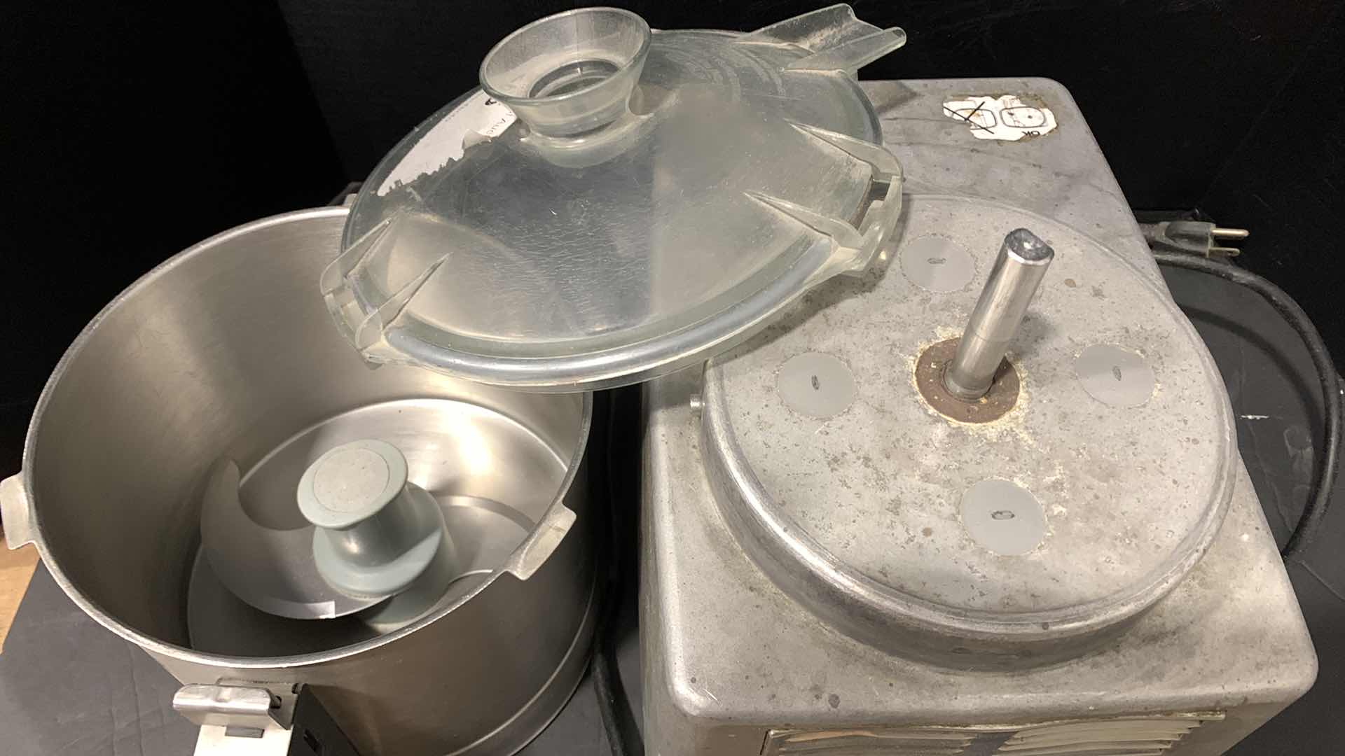 Photo 1 of ROBOT COUPE COMMERCIAL MIXER