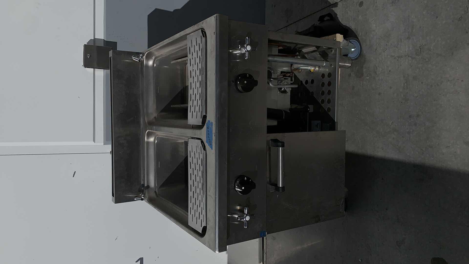 Photo 1 of DUAL BASIN PROPANE PASTA COOKER ( MISSING DOOR)