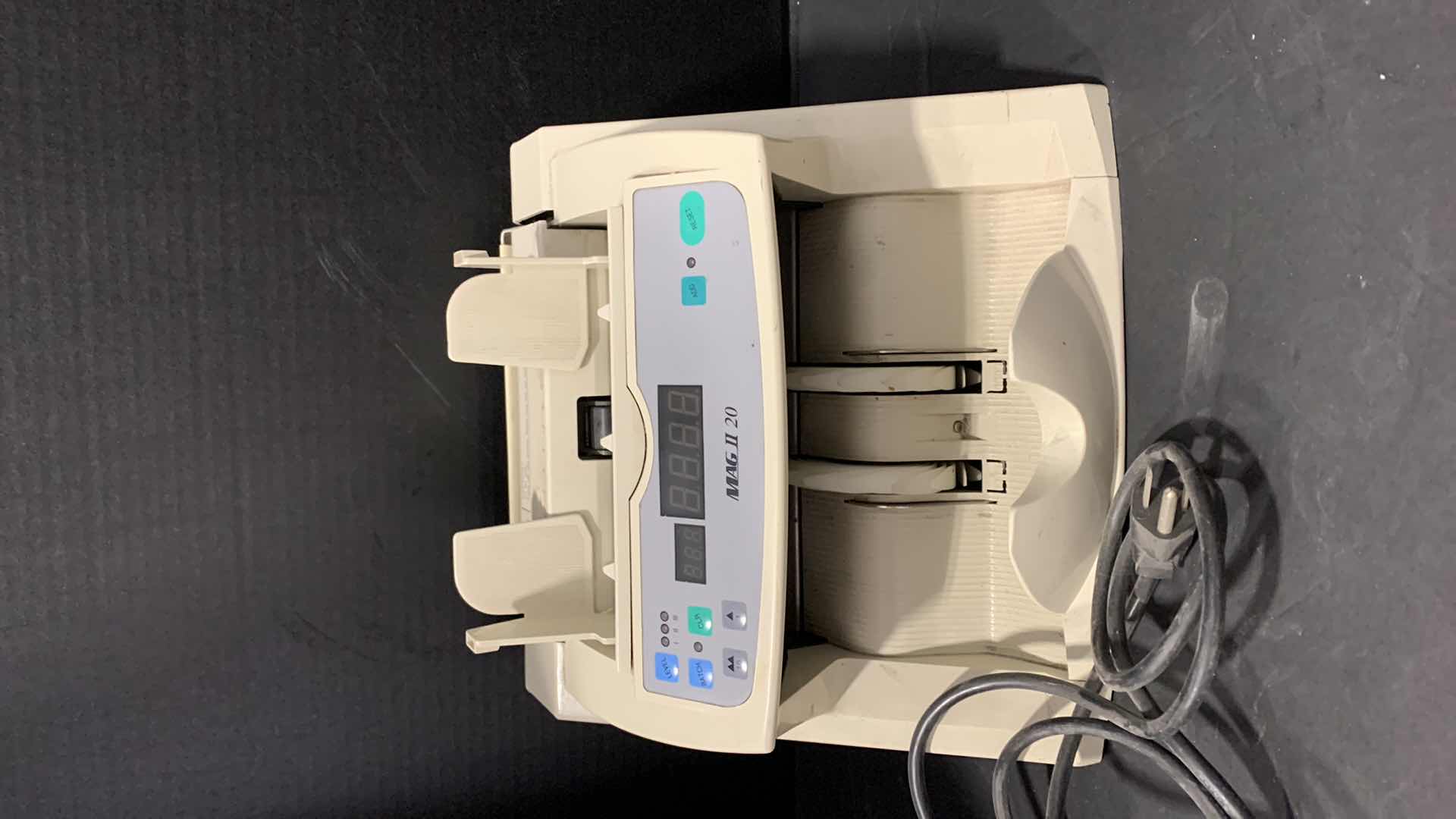 Photo 1 of MAG II 20 MONEY COUNTER