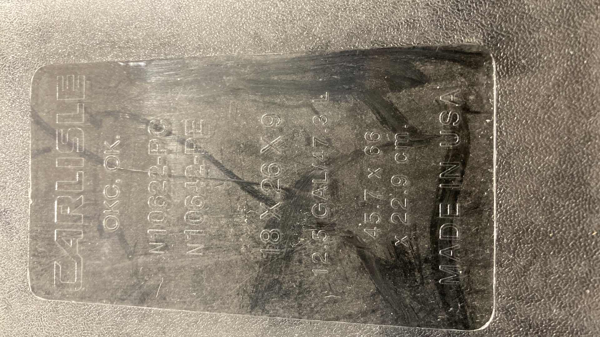 Photo 1 of CARLISLE CLEAR FOOD STORAGE BIN 12.5GAL W LID