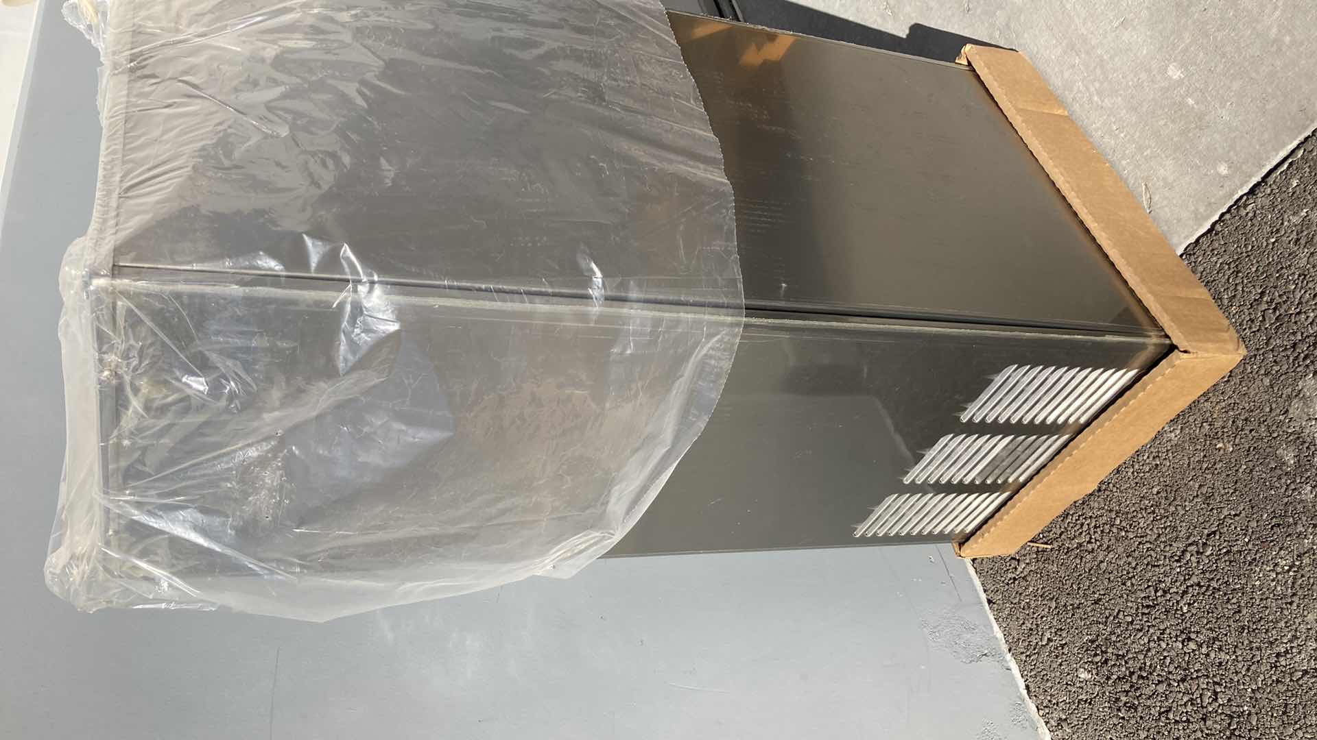 Photo 1 of NEW ELKAY STAINLESS STEEL DRINKING FOUNTAIN MODEL EFA8S1Z