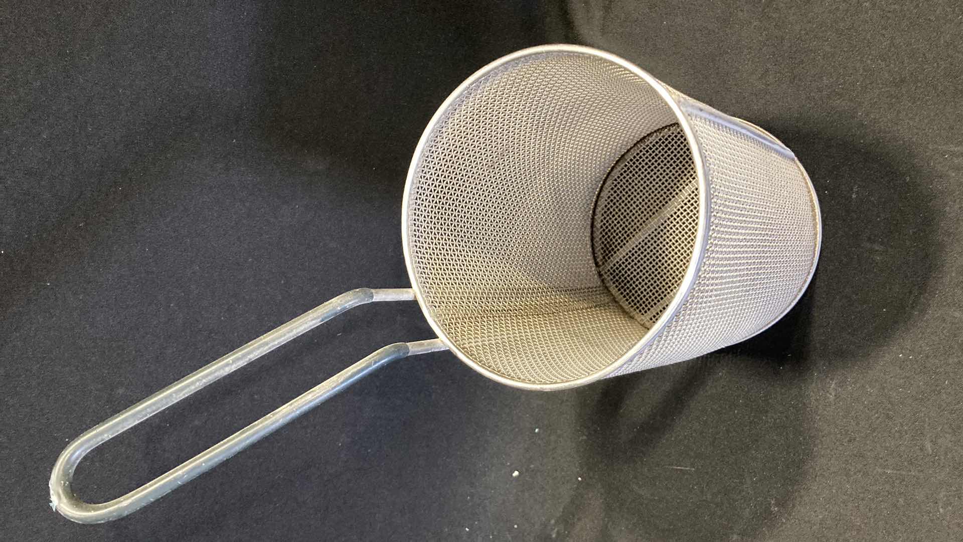 Photo 1 of STAINLESS STEEL PASTA COOKING BASKET 5.75” X 12.5”