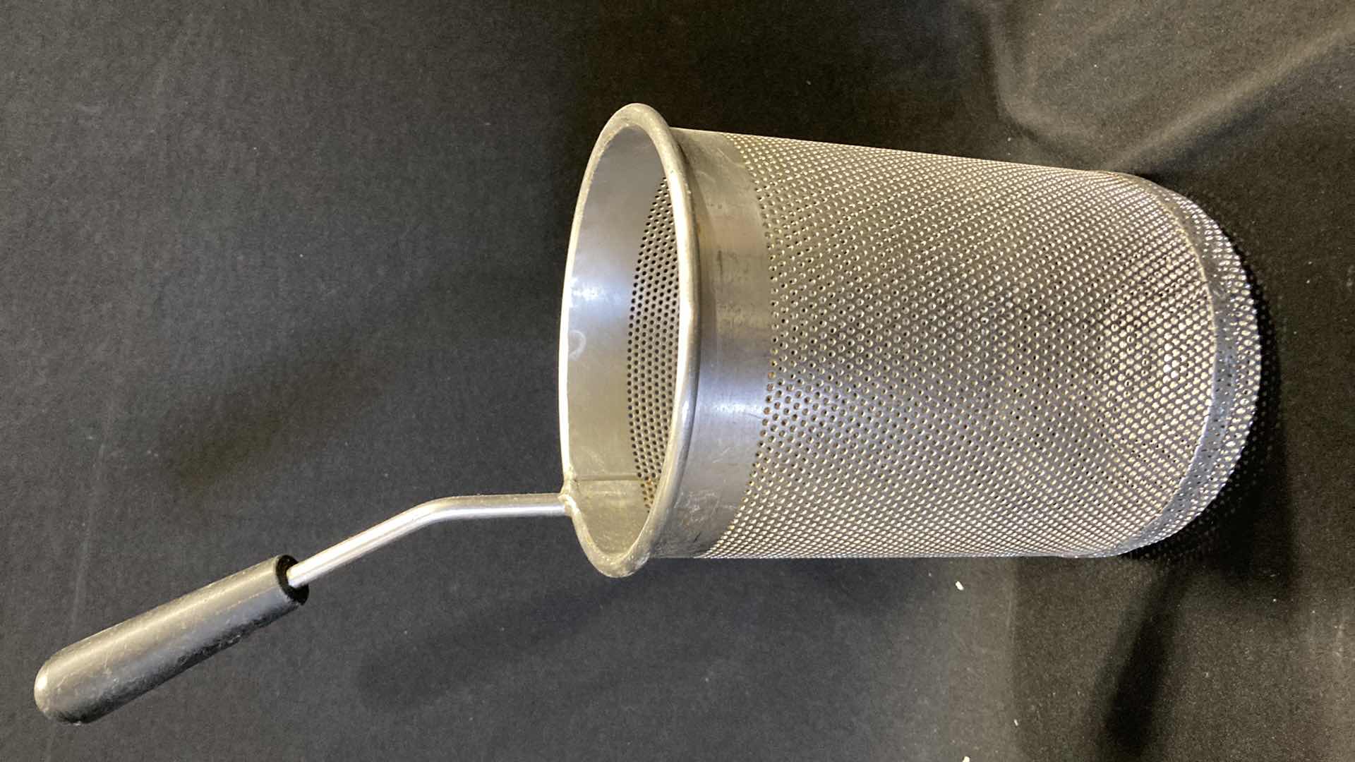 Photo 1 of STAINLESS STEEL PASTA COOKING BASKET 5.75” X 15.5”