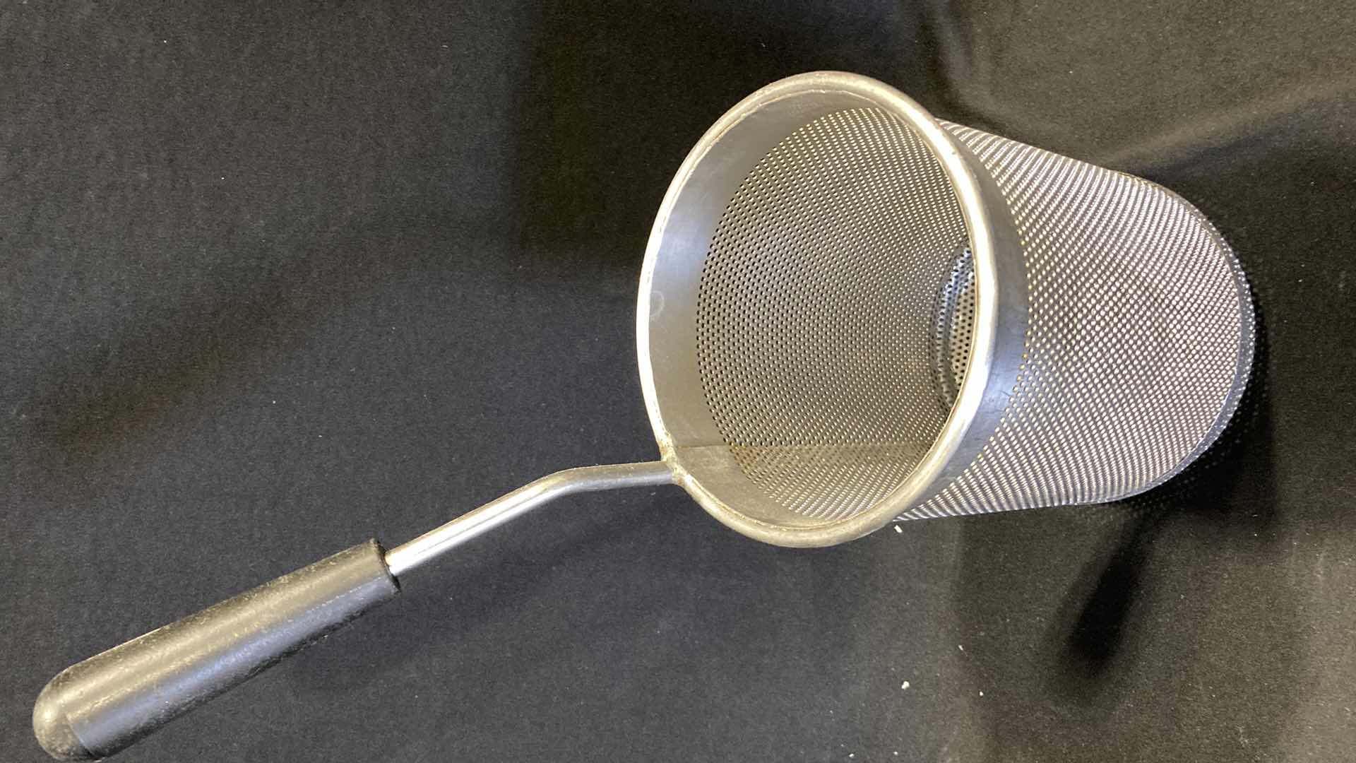 Photo 1 of STAINLESS STEEL PASTA COOKING BASKET 5.75” X 15.5”