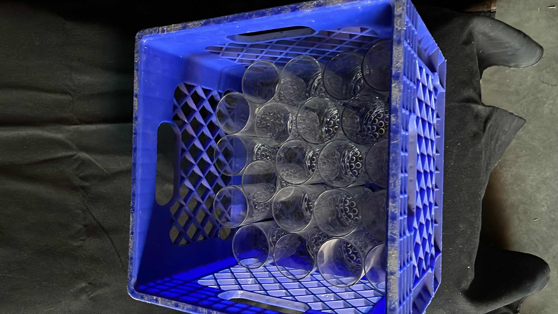 Photo 1 of KNOB HILL GLASSES 4.5” W CRATE (20)