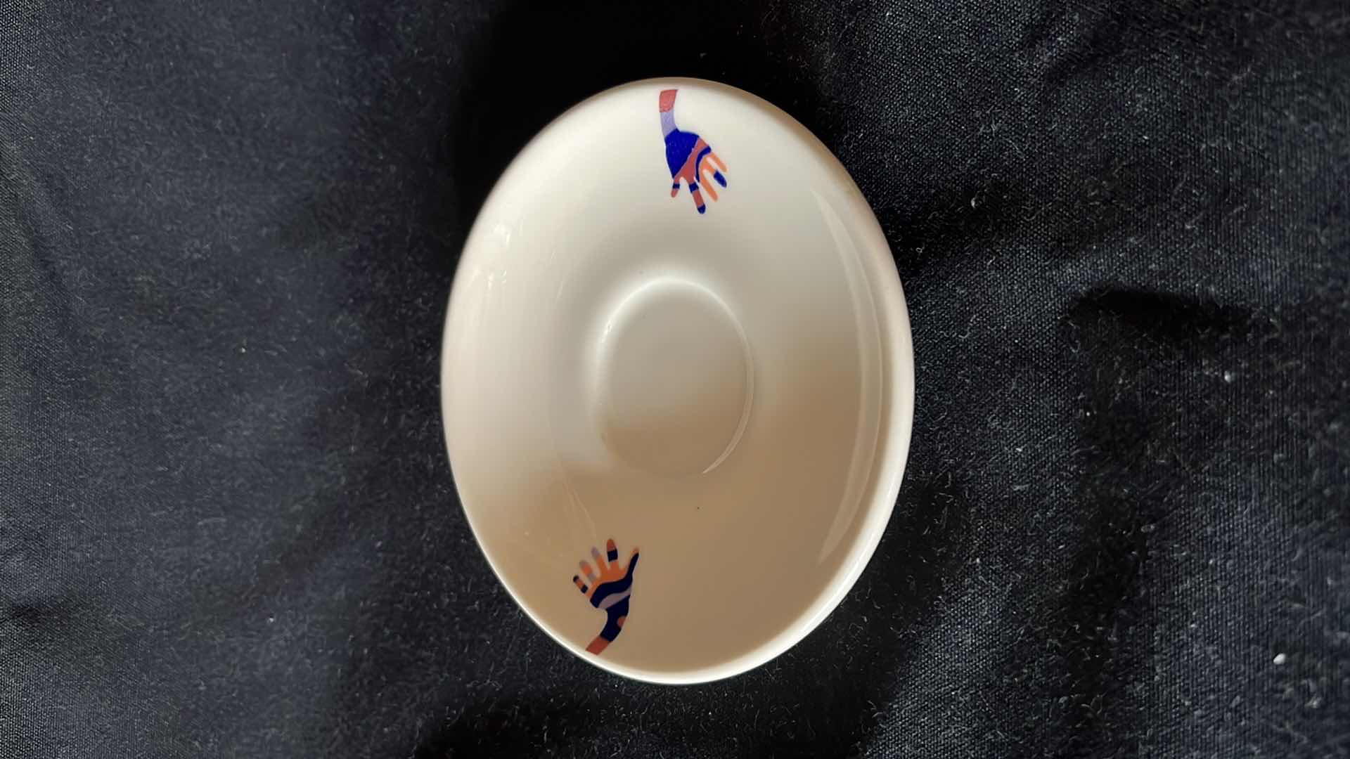 Photo 1 of ONEIDA BUFFALO DINNER AND SAUCER PLATES (SETS OF 8)