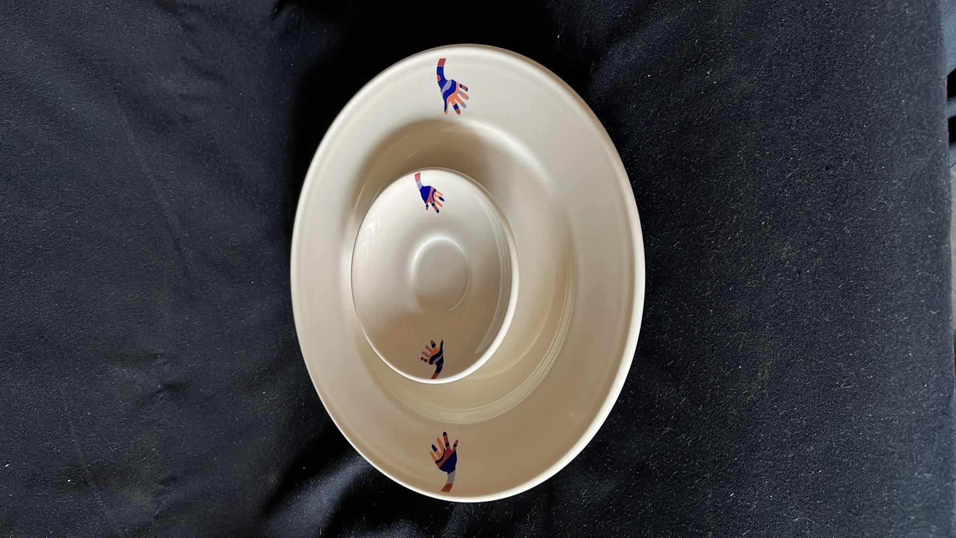 Photo 1 of ONEIDA BUFFALO DINNER AND SAUCER PLATES (SETS OF 8)